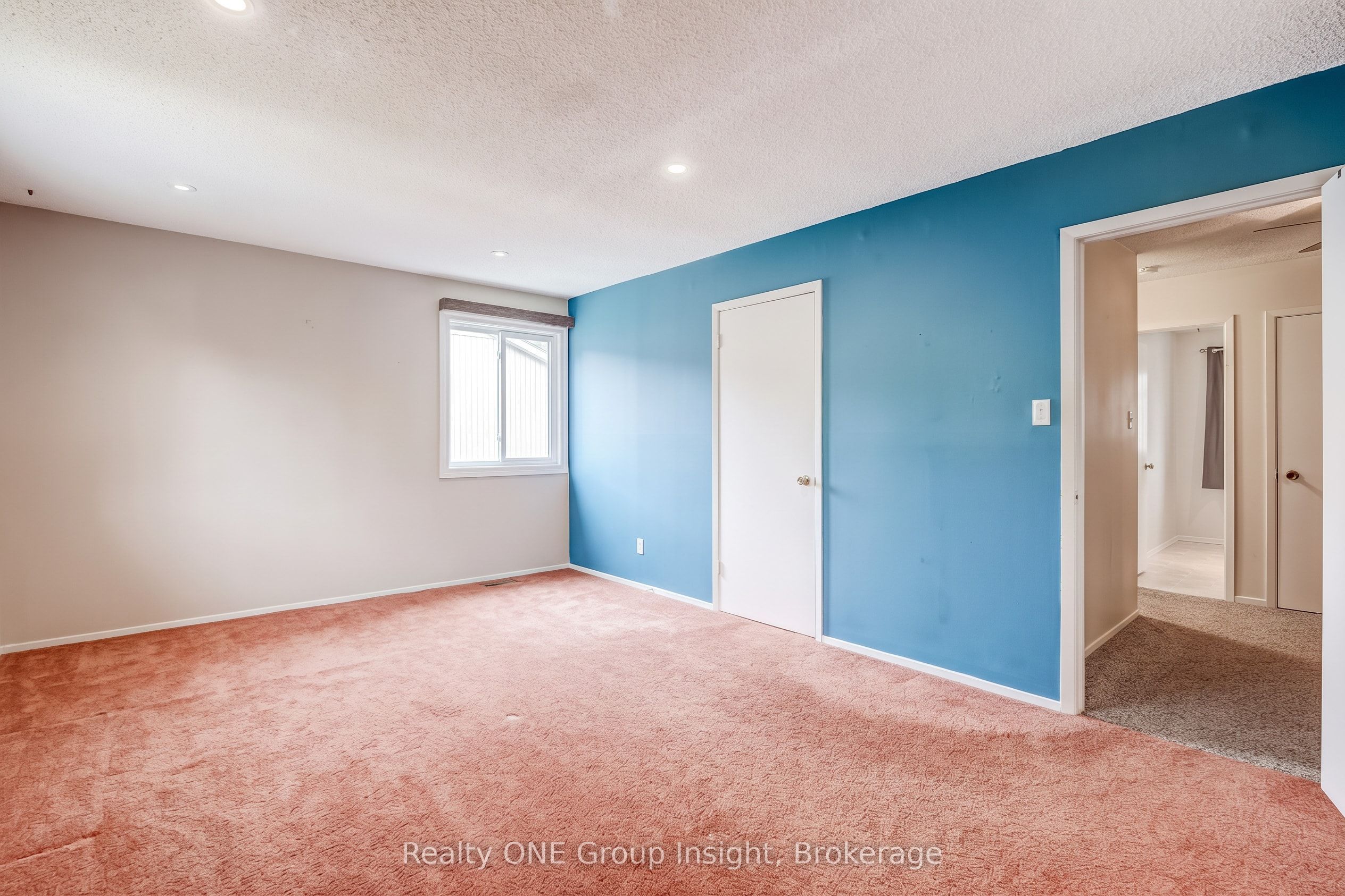 2713 Andorra Circle Property Photo 11