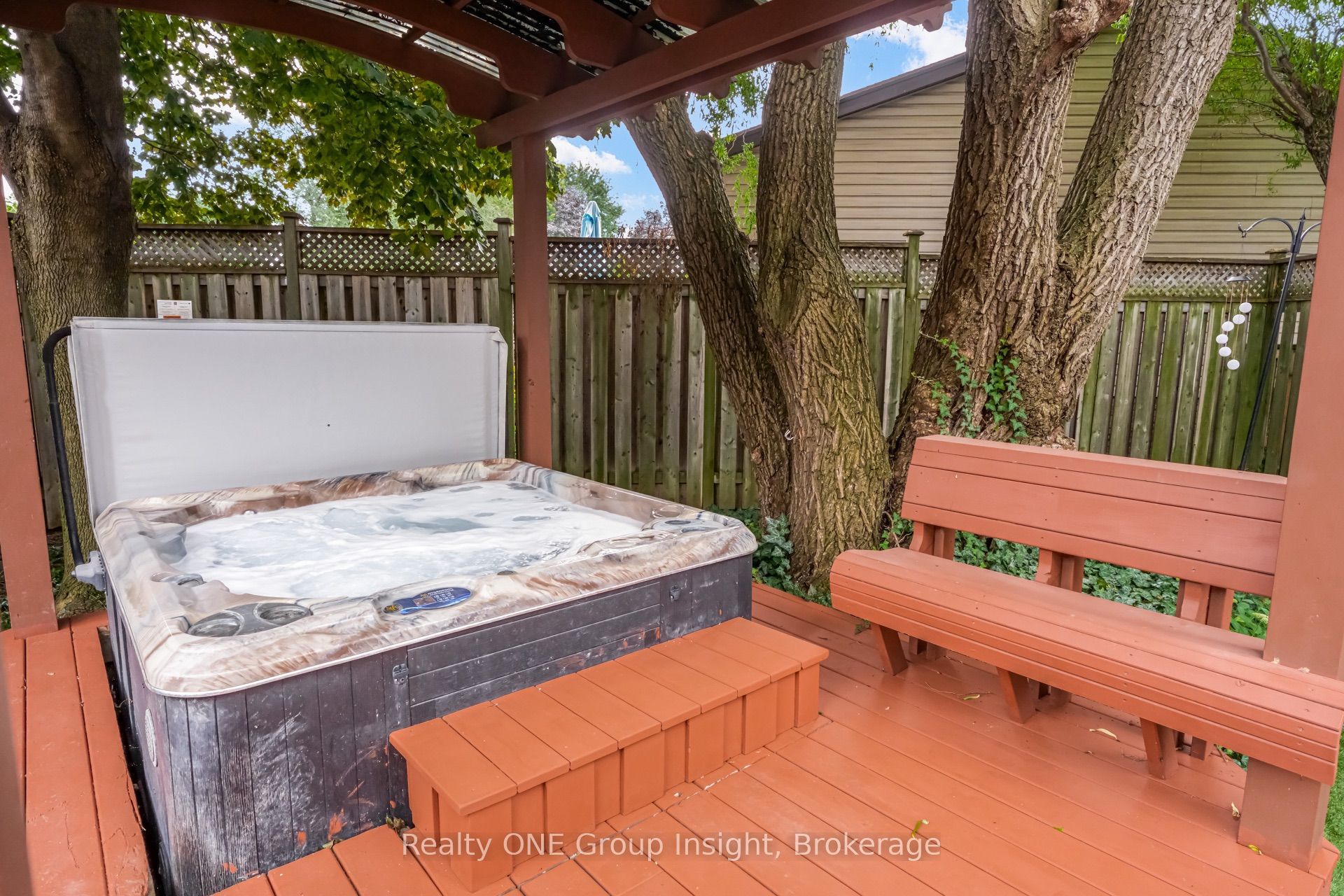 2713 Andorra Circle Property Photo 15