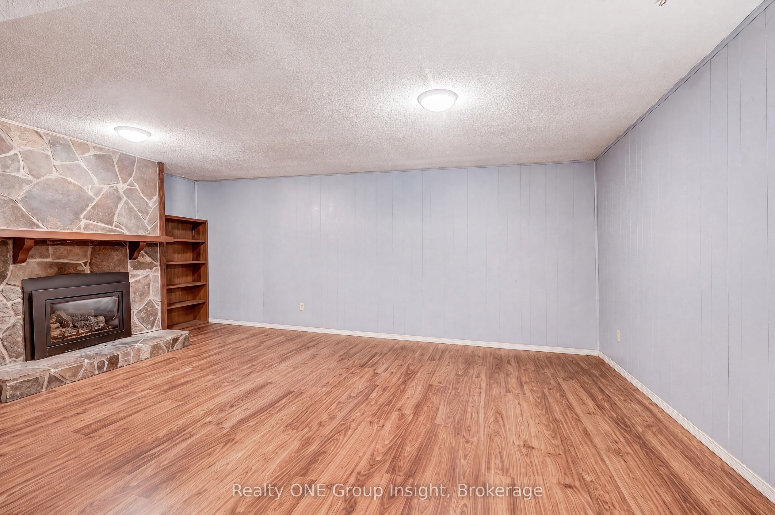 2713 Andorra Circle Property Photo 19