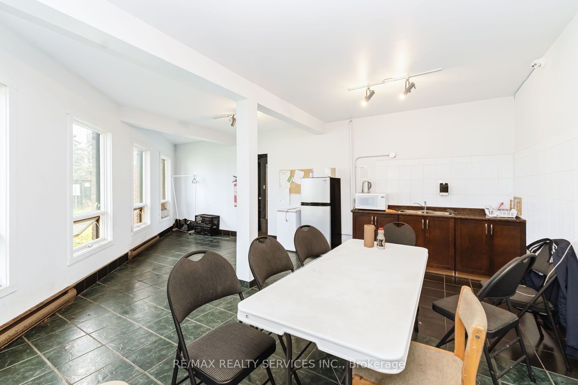 780 Hardwick Road Property Photo 14