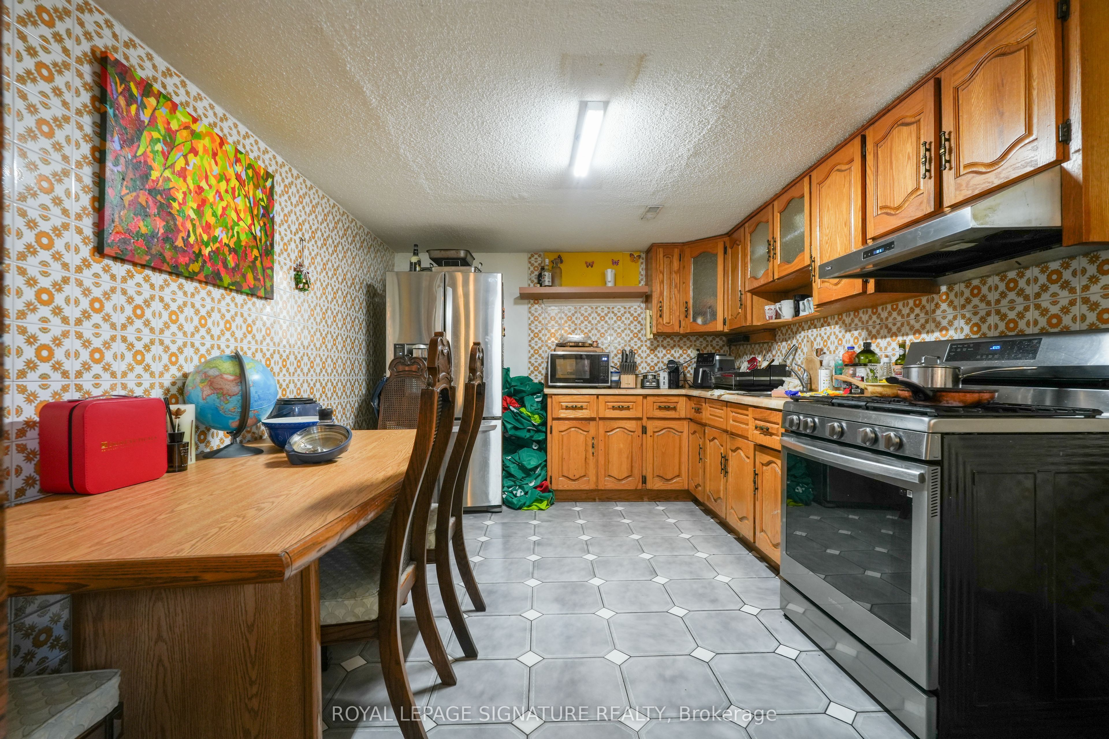 674 Abana Road Room #1 & #2 Property Photo 3