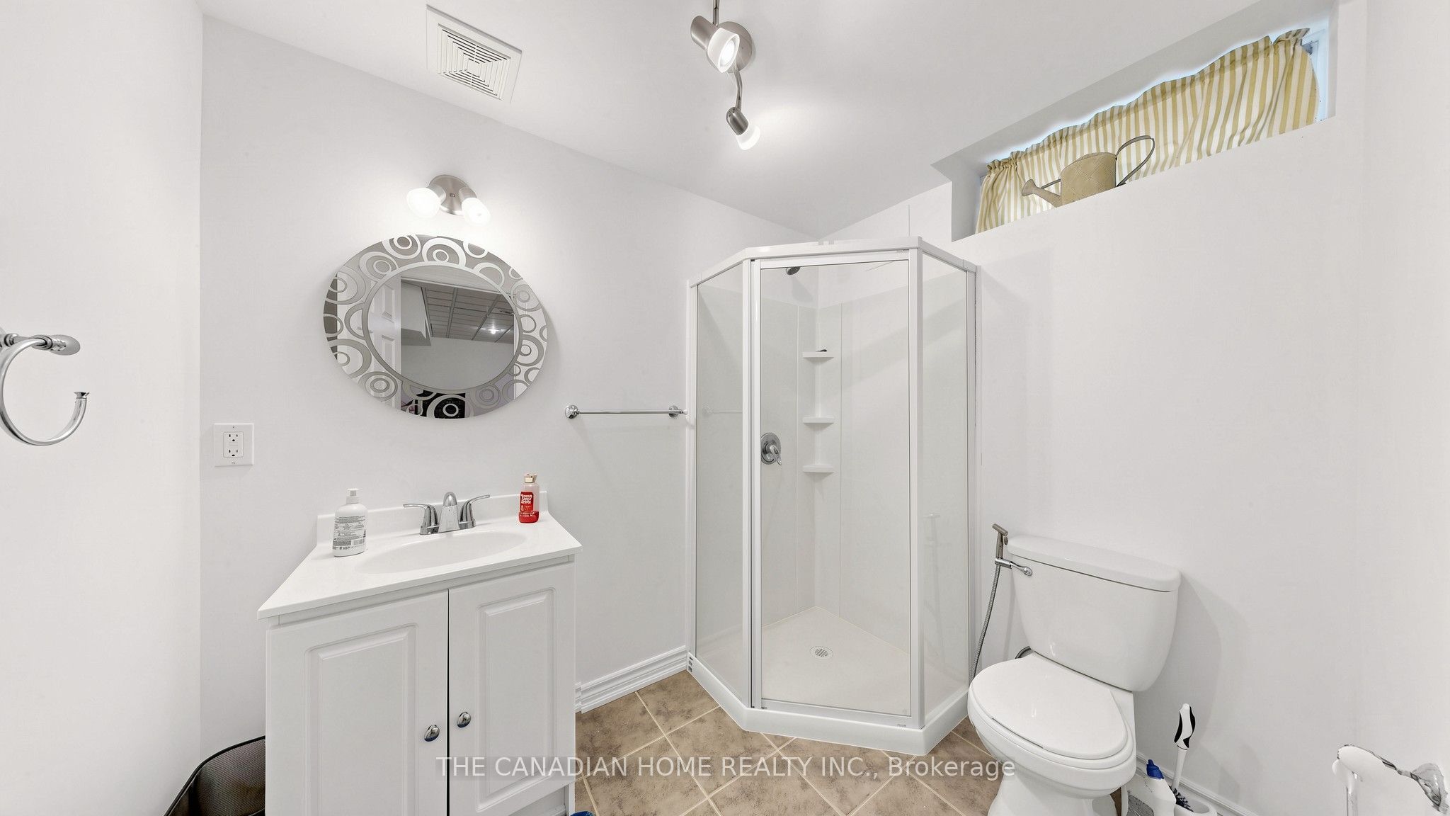68 Banington Crescent Property Photo 34