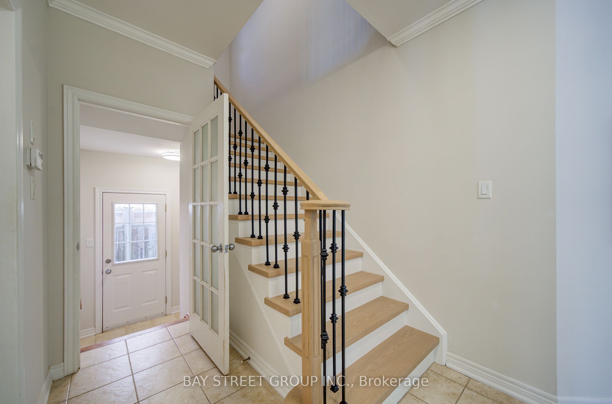 2422 Hertfordshire Way Property Photo 19