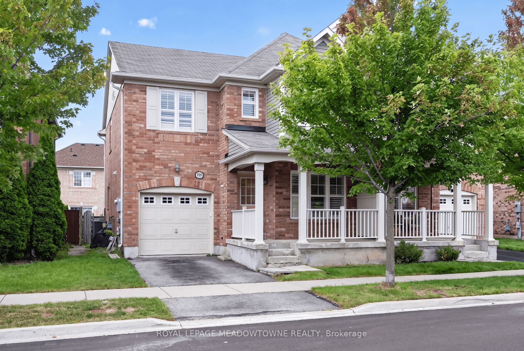 928 Raftis Crescent Property Photo 1