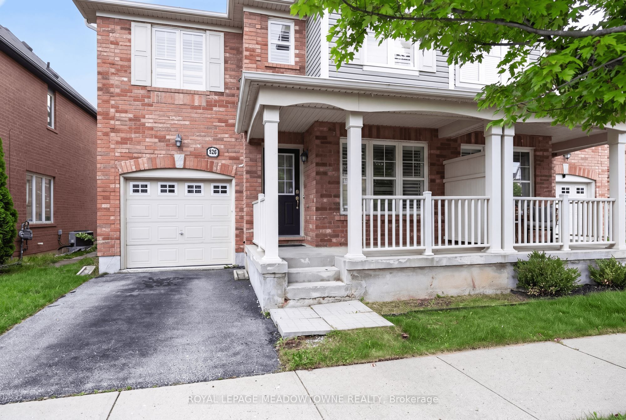 928 Raftis Crescent Property Photo 2