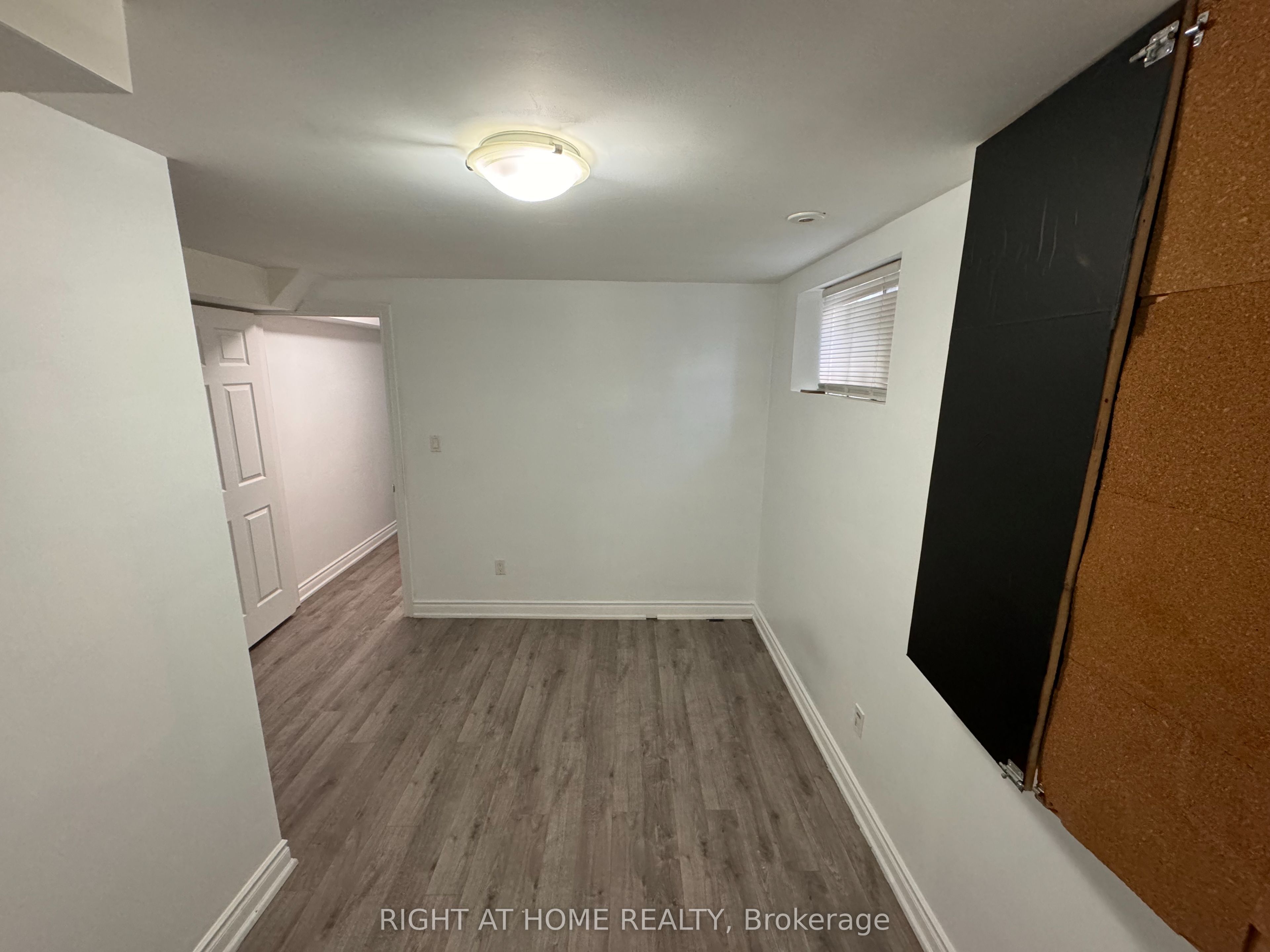 898 Philbrook Drive Property Photo 10