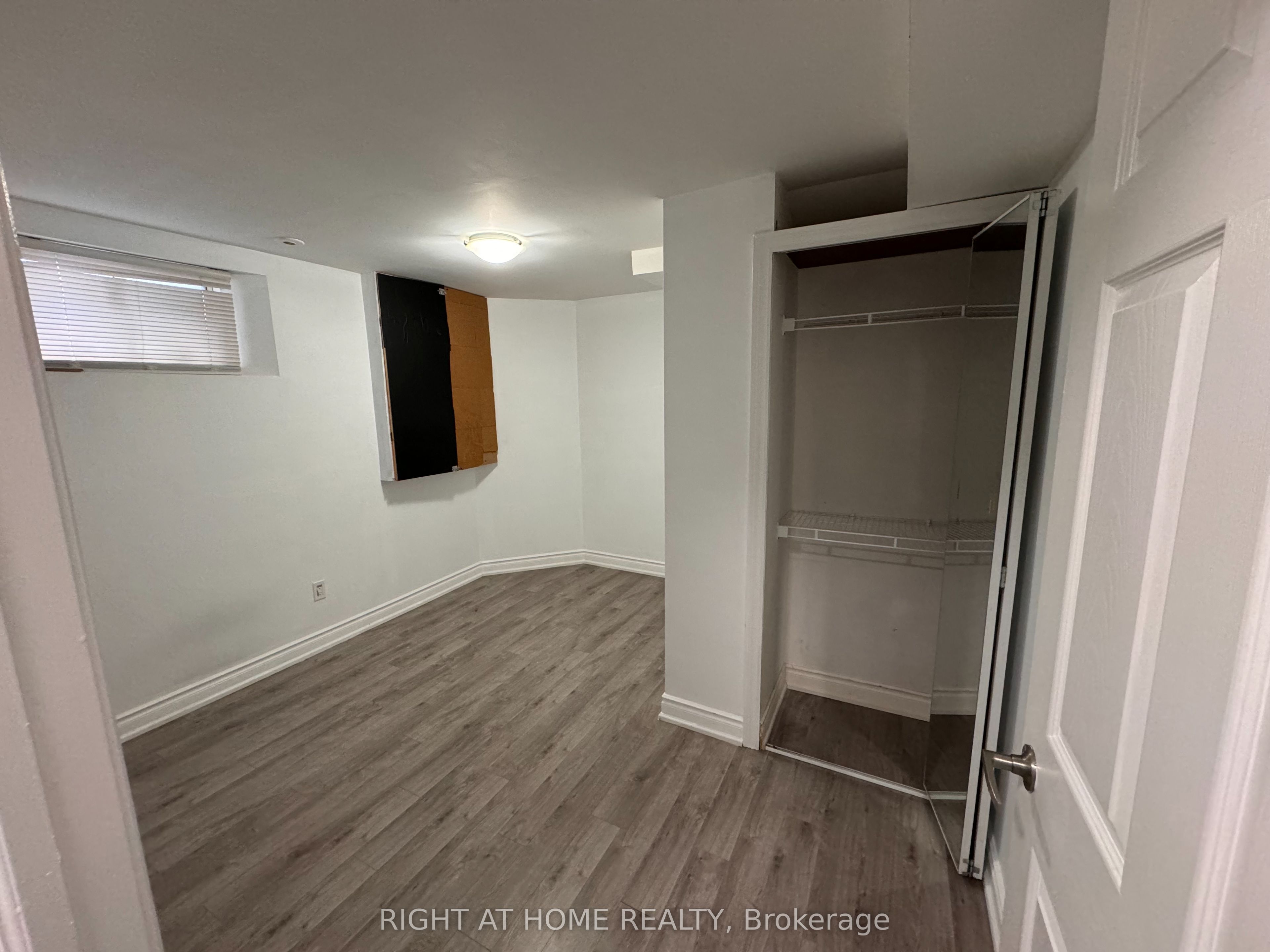 898 Philbrook Drive Property Photo 12