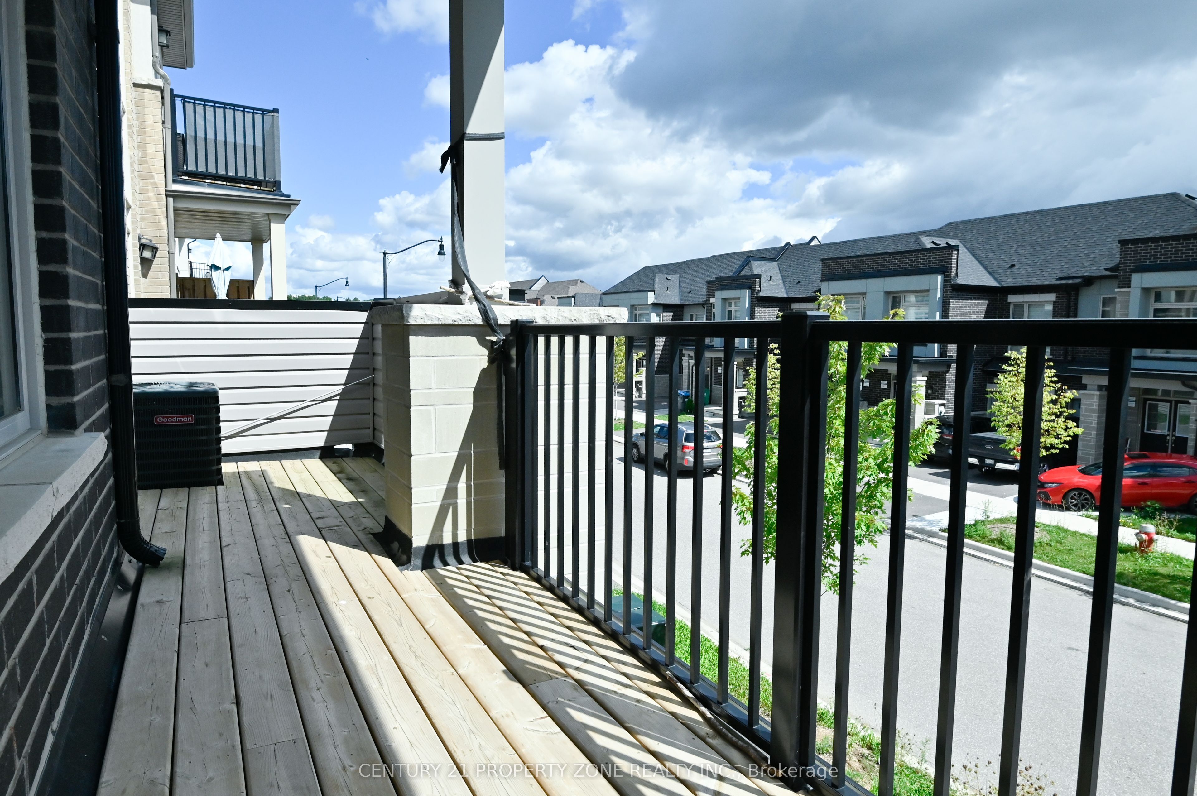 42 Donald Ficht Crescent Property Photo 6