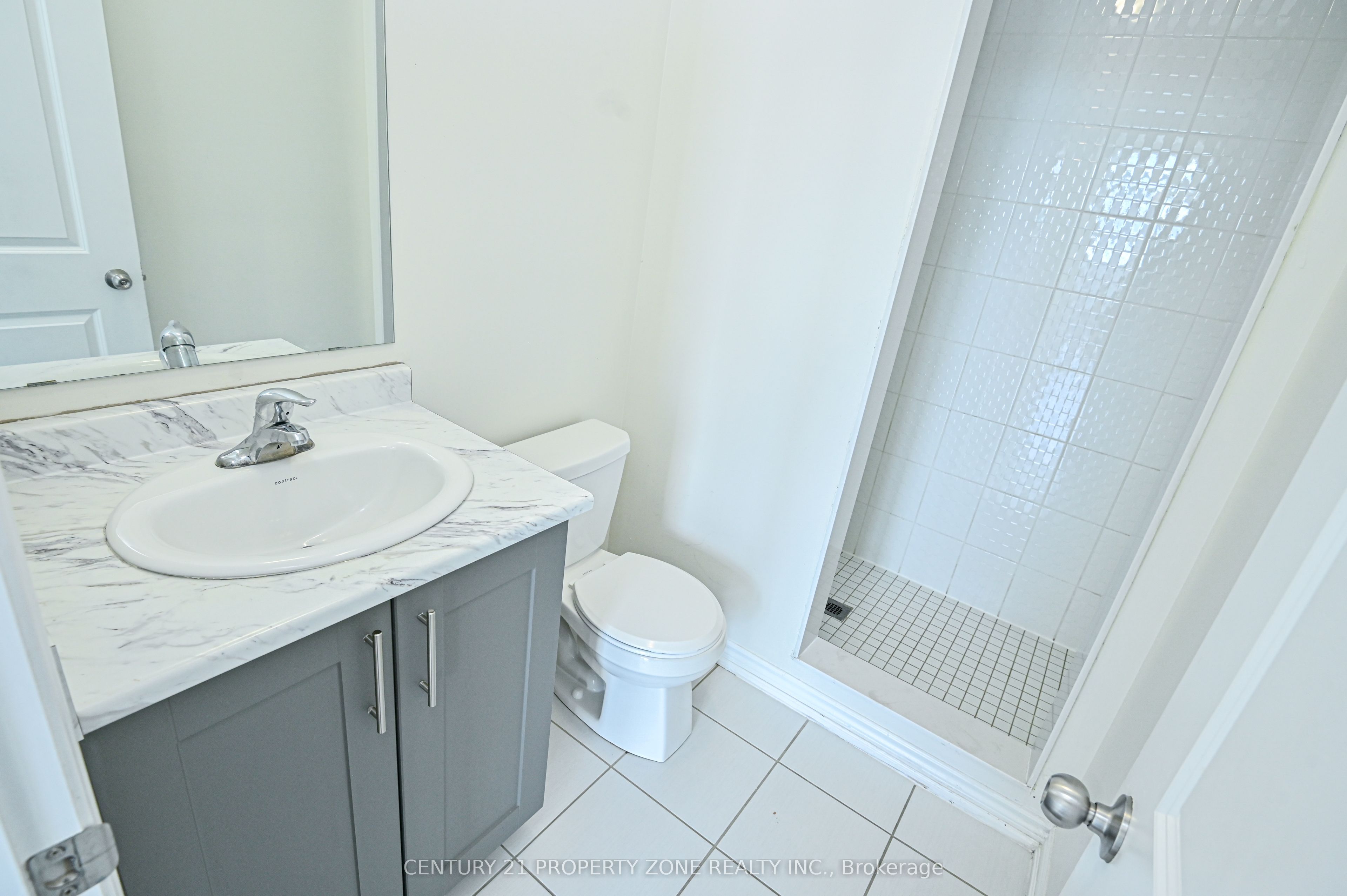 42 Donald Ficht Crescent Property Photo 15
