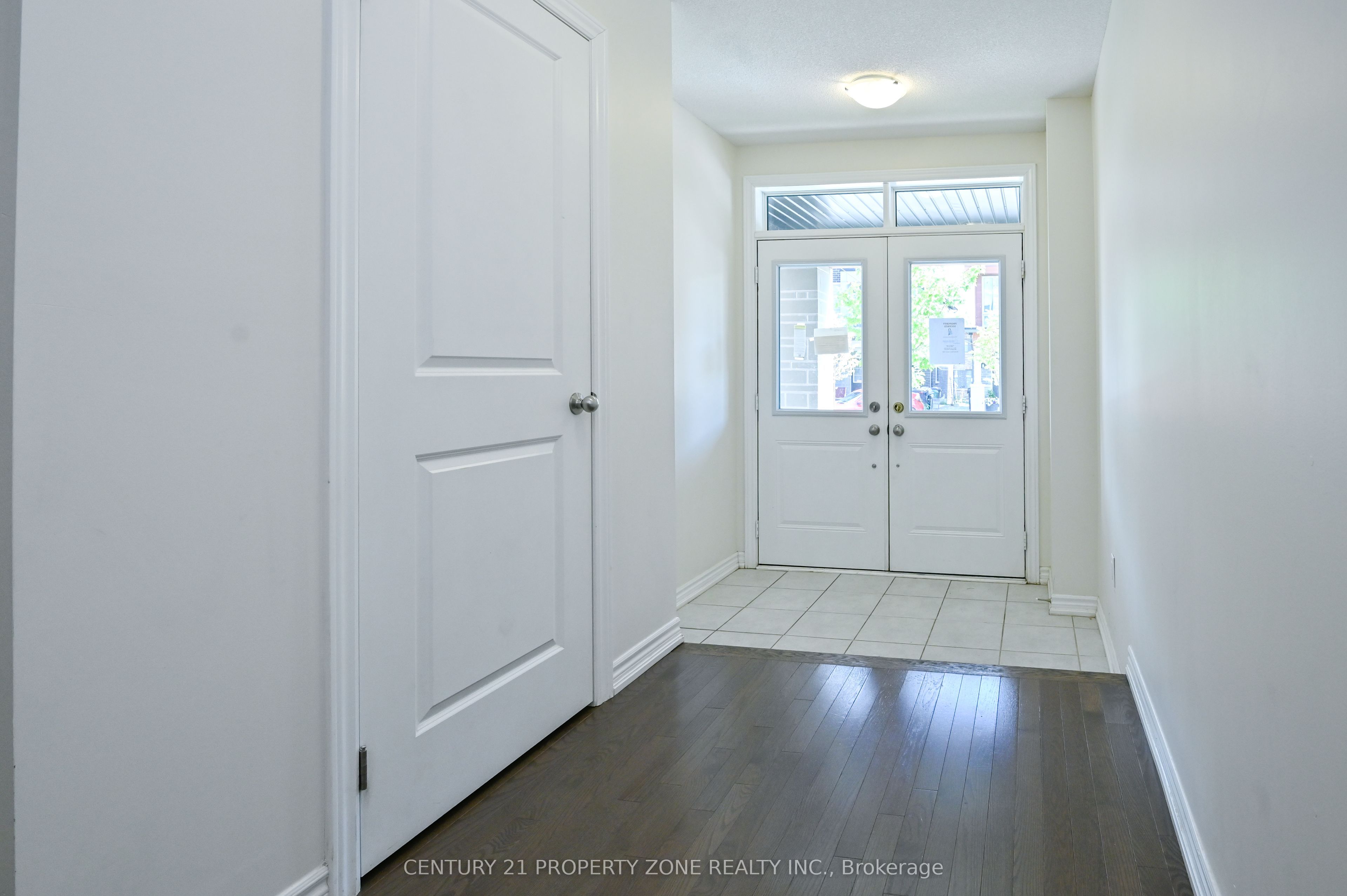 42 Donald Ficht Crescent Property Photo 24