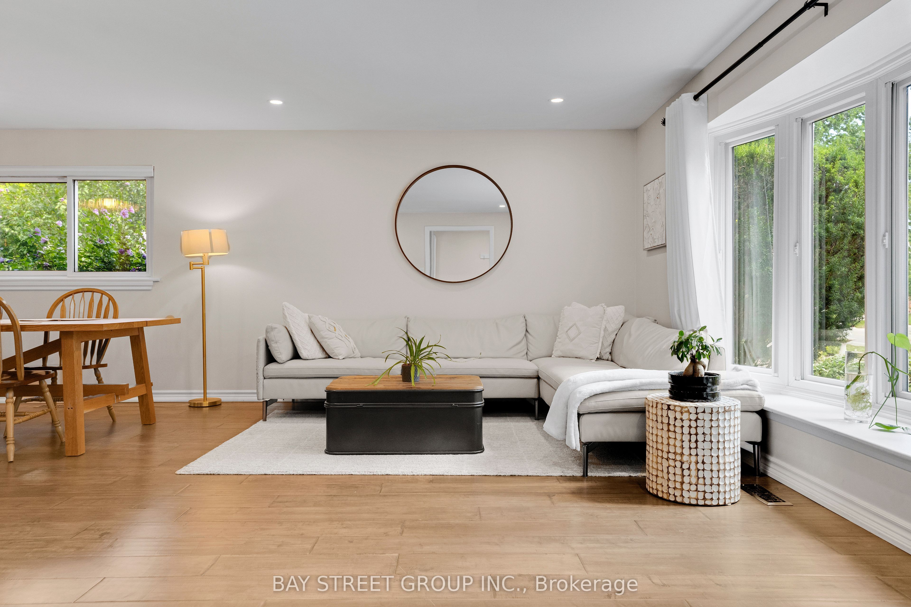 2283 Devon Road Property Photo 11
