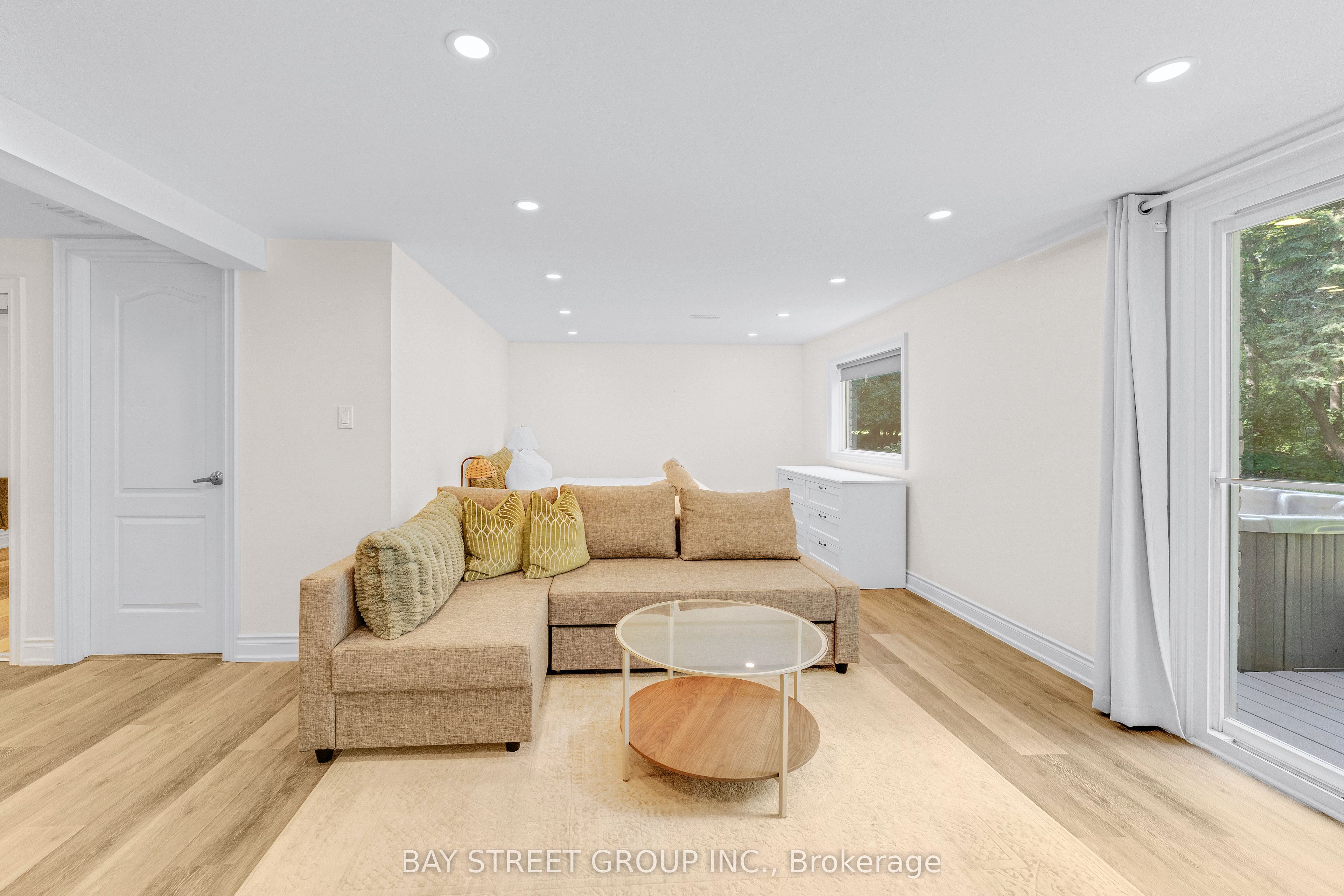 2283 Devon Road Property Photo 32