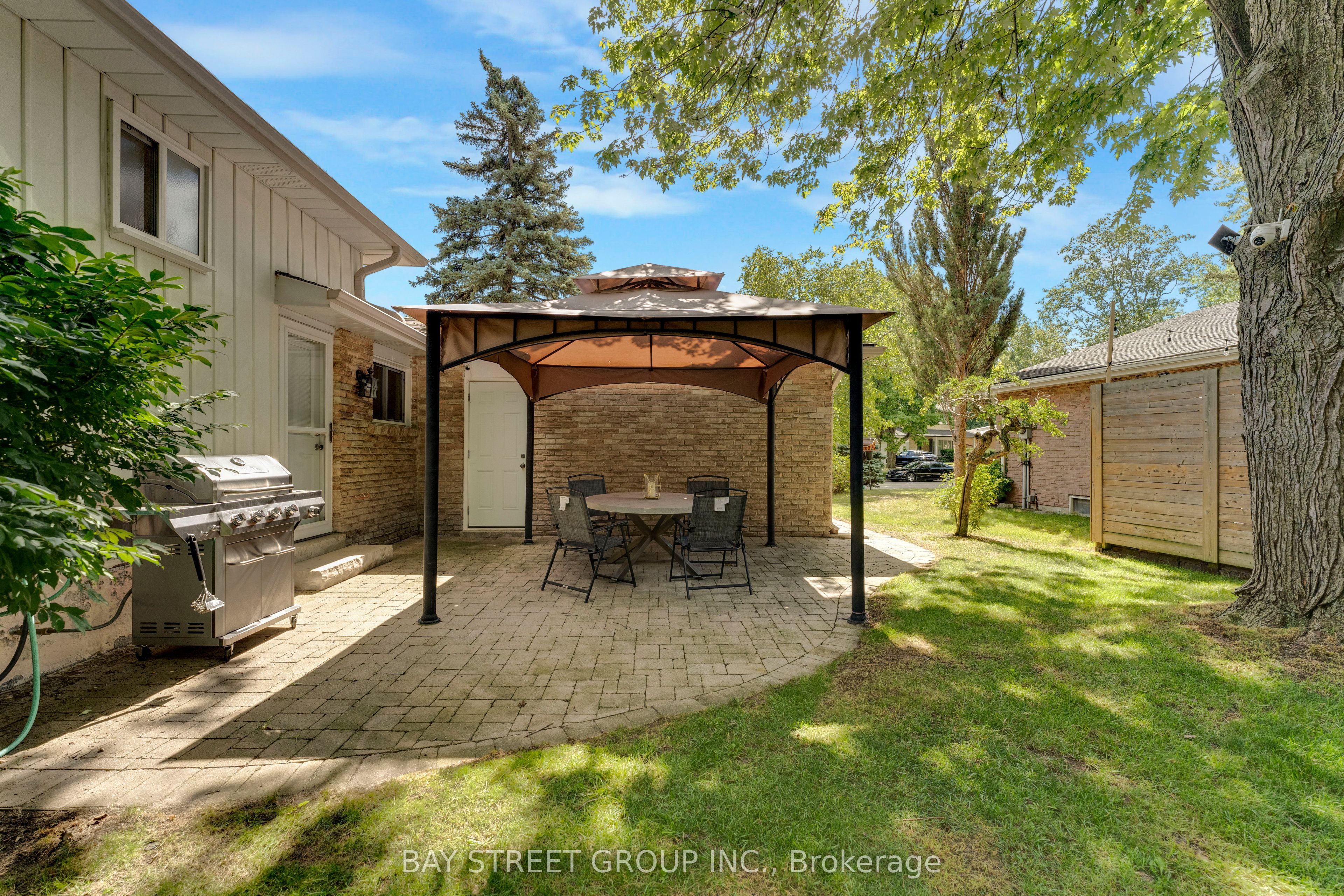 2283 Devon Road Property Photo 38