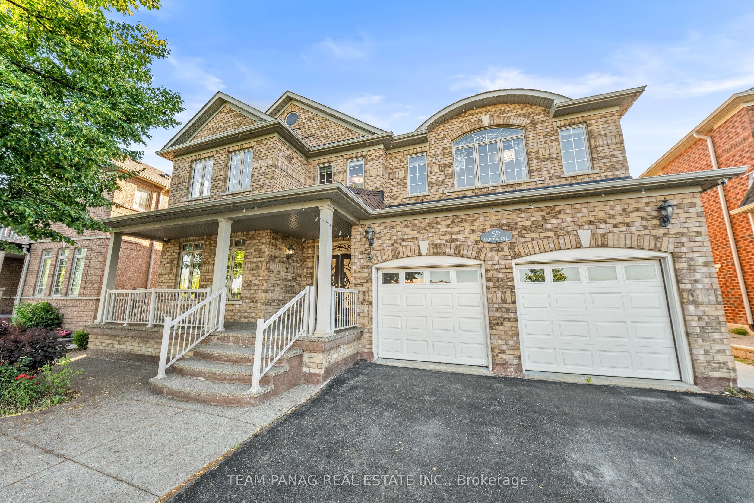 52 Mount Royal Circle Property Photo 3