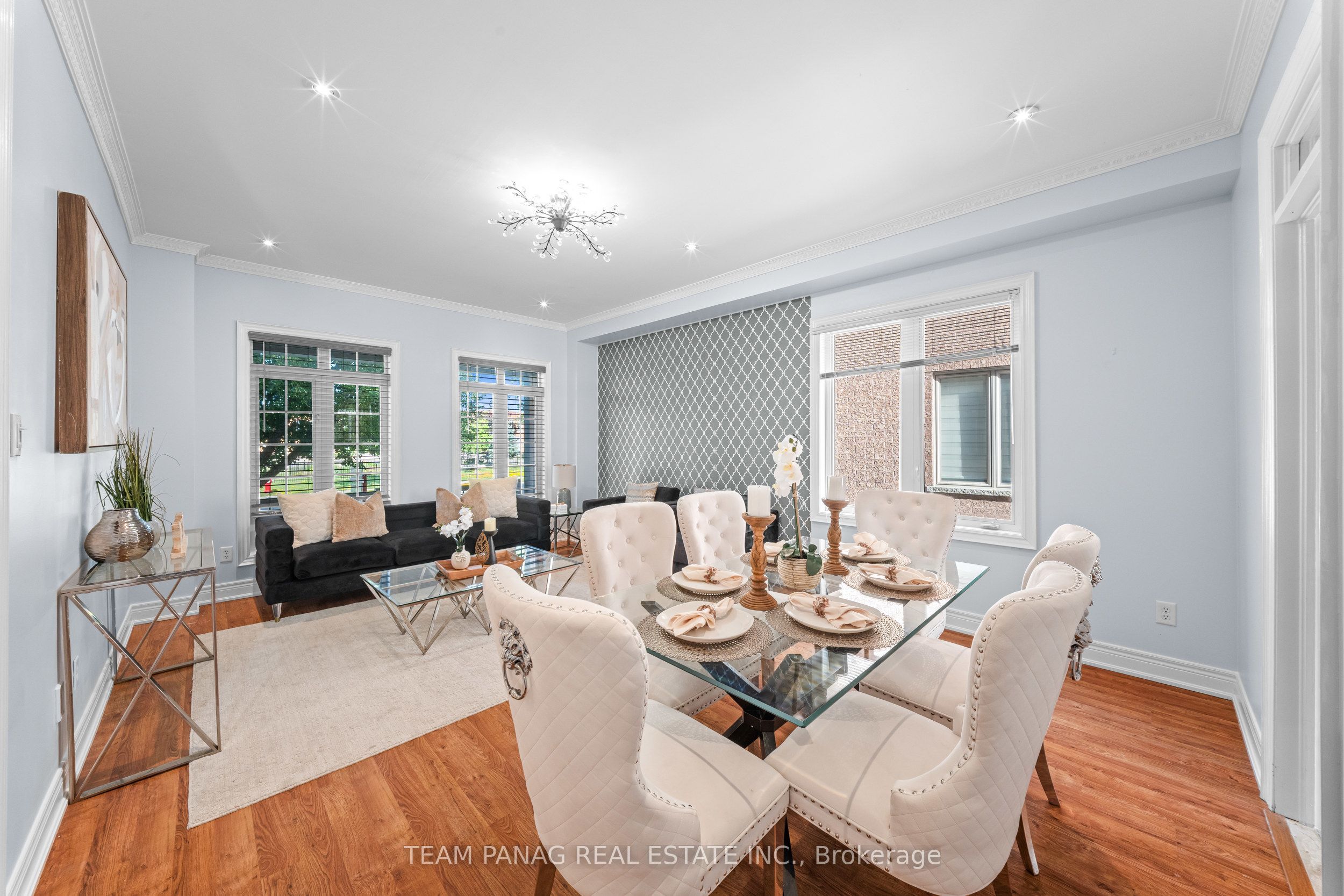 52 Mount Royal Circle Property Photo 8