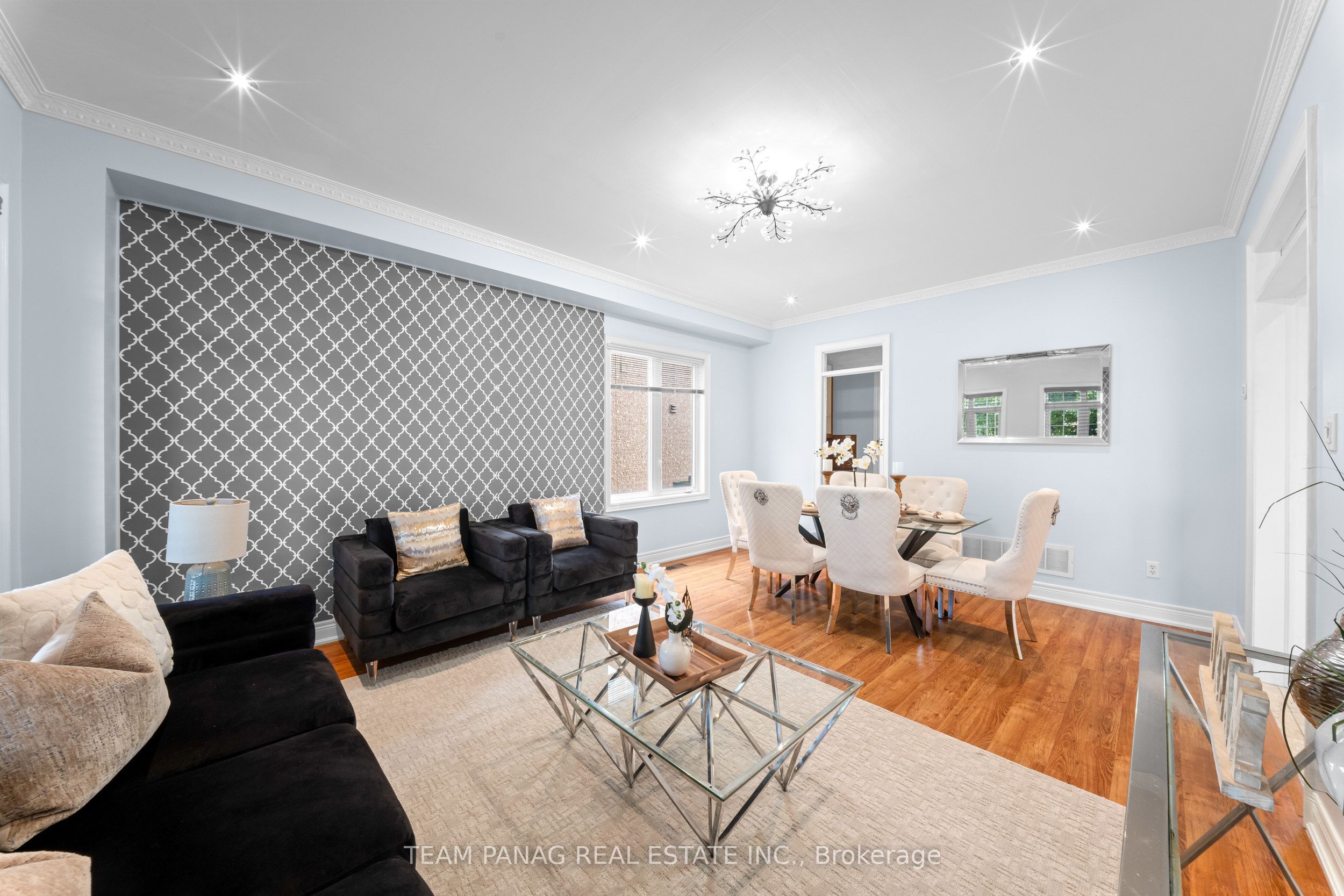 52 Mount Royal Circle Property Photo 10