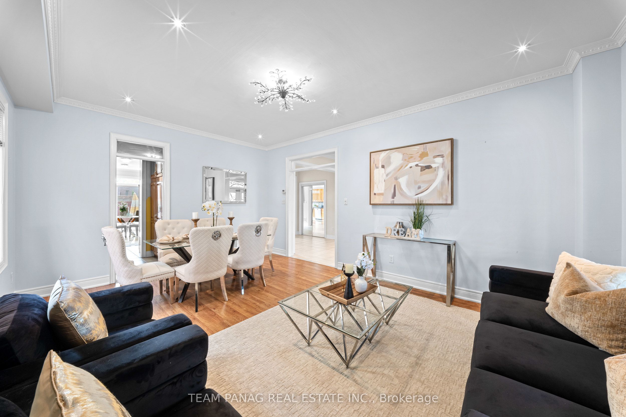 52 Mount Royal Circle Property Photo 11