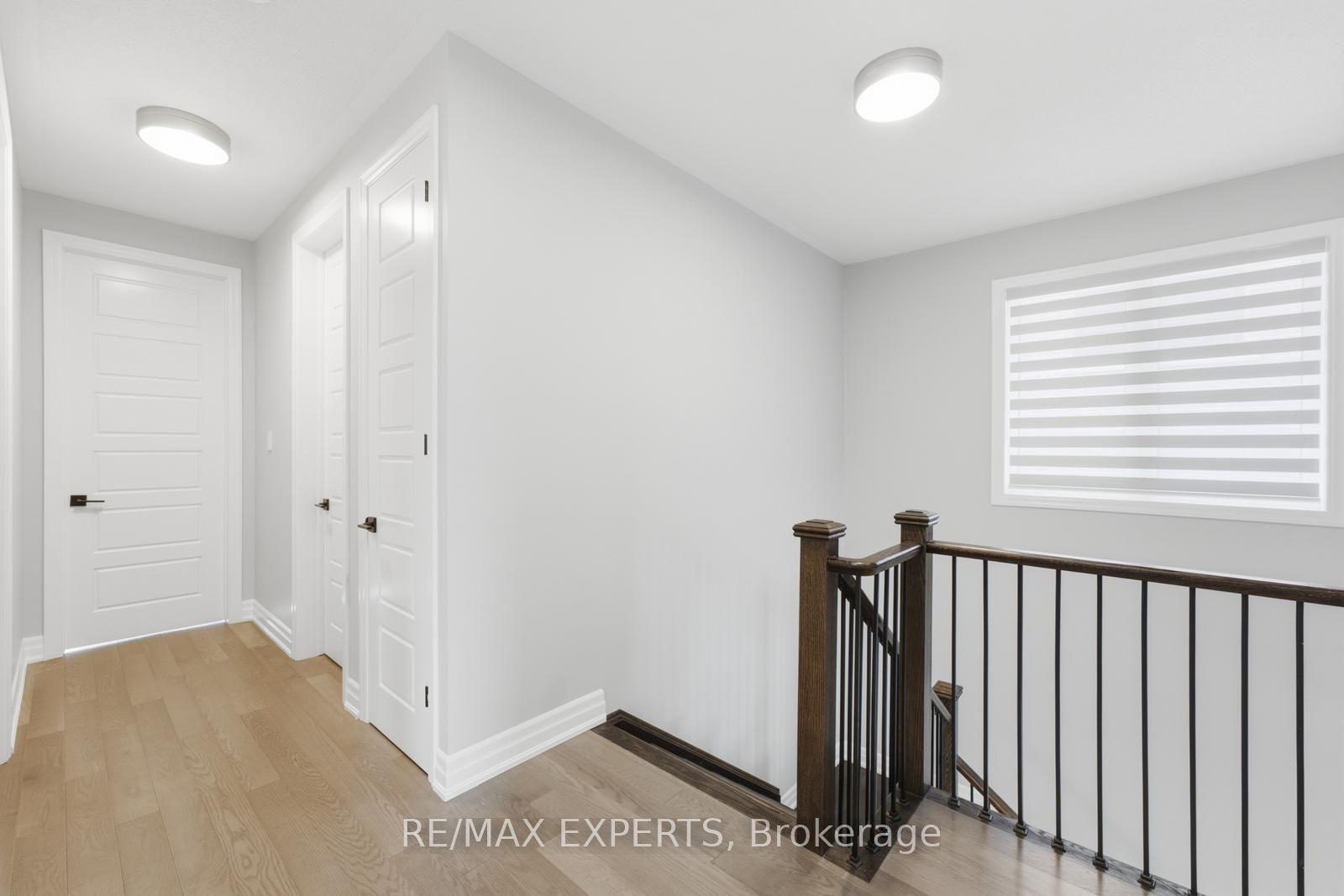 1296 Aymond Crescent W Property Photo 27