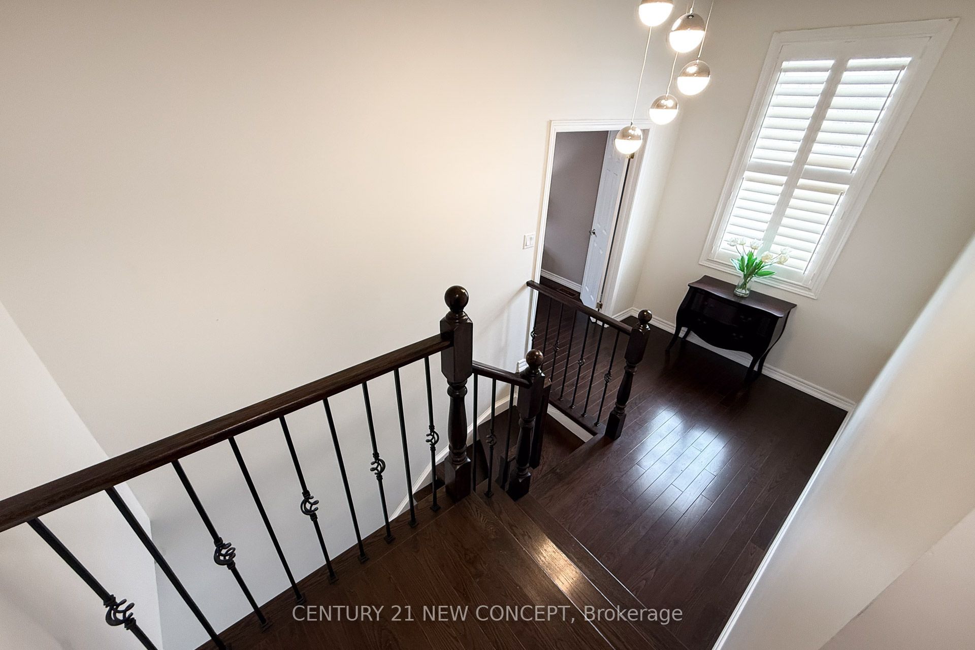 2587 Carberry Way Property Photo 32