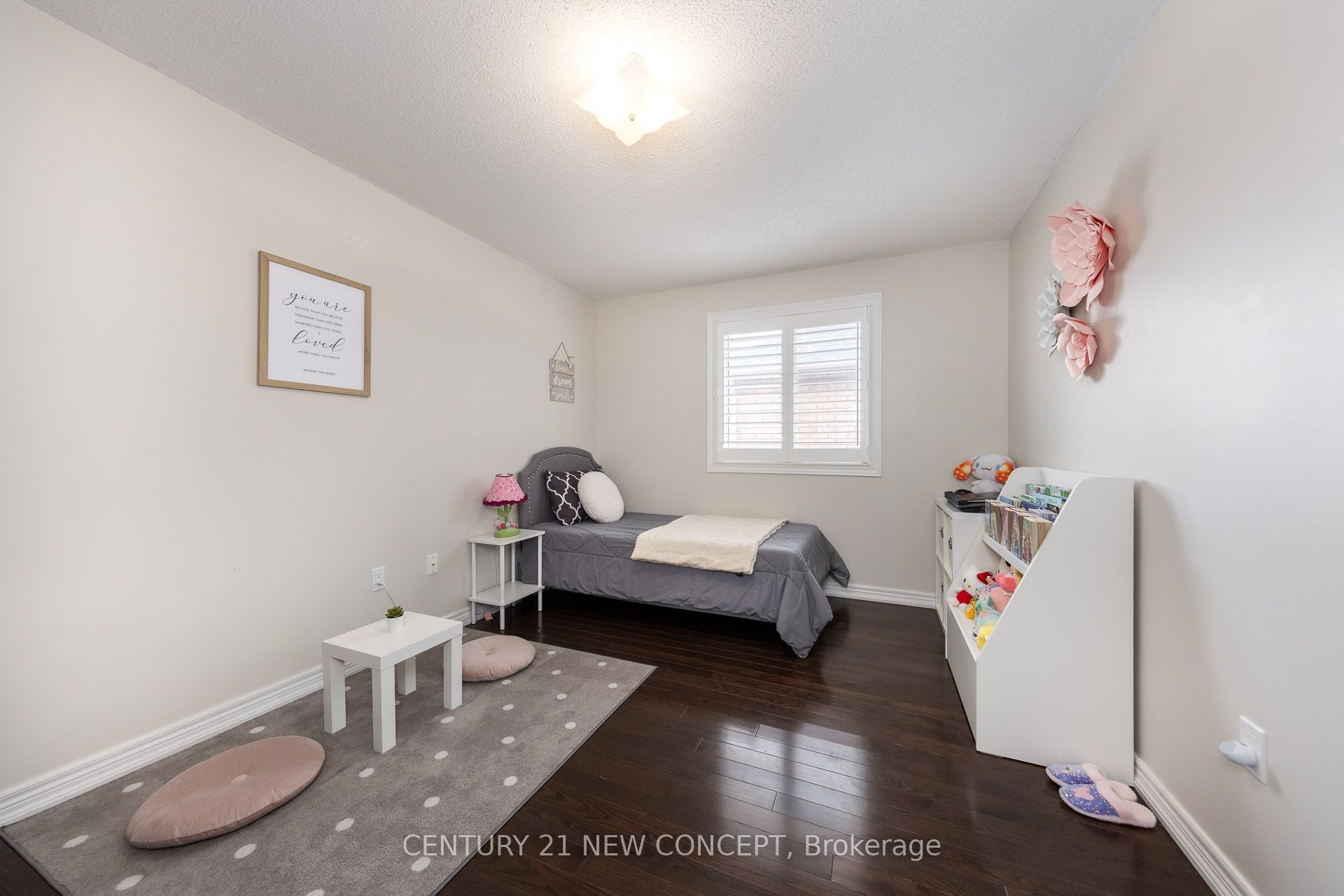 2587 Carberry Way Property Photo 36