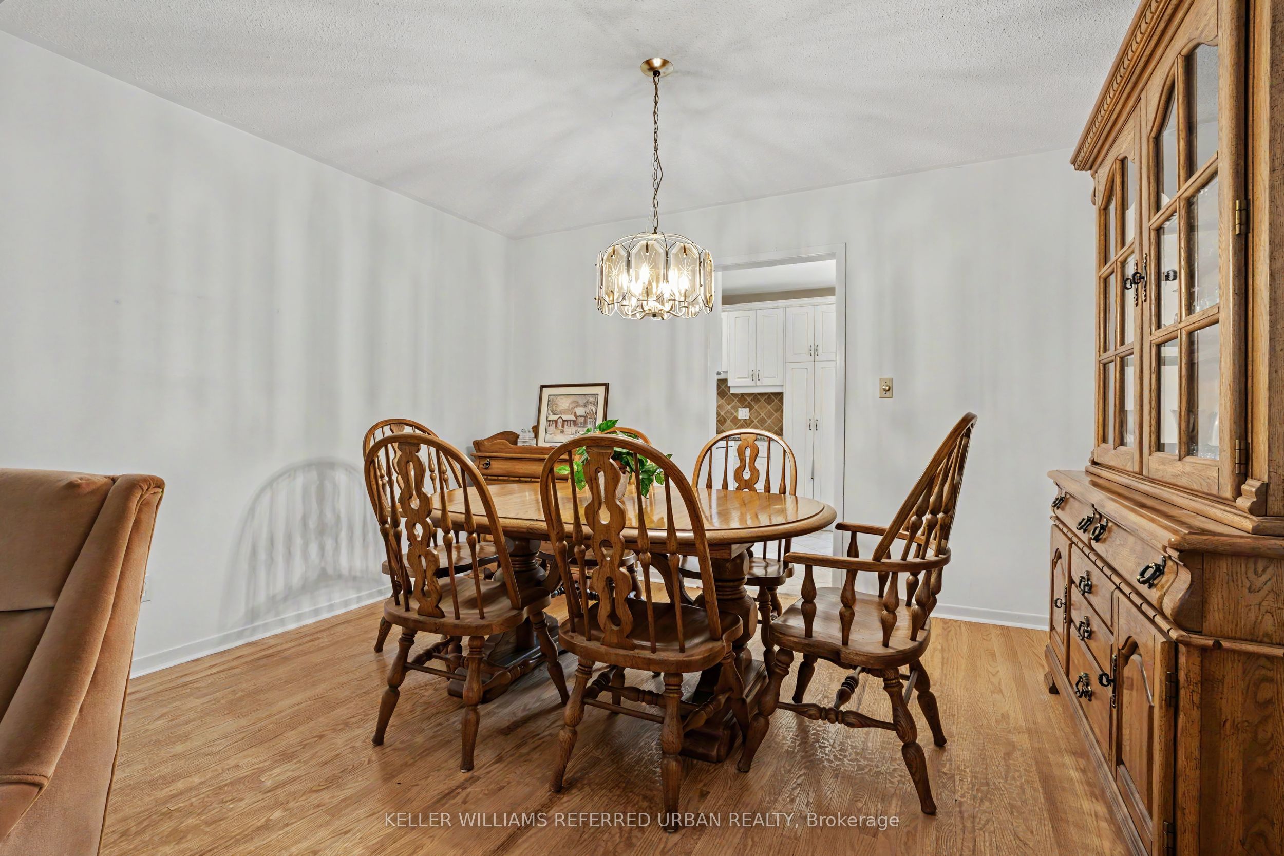 2653 Constable Road Property Photo 7
