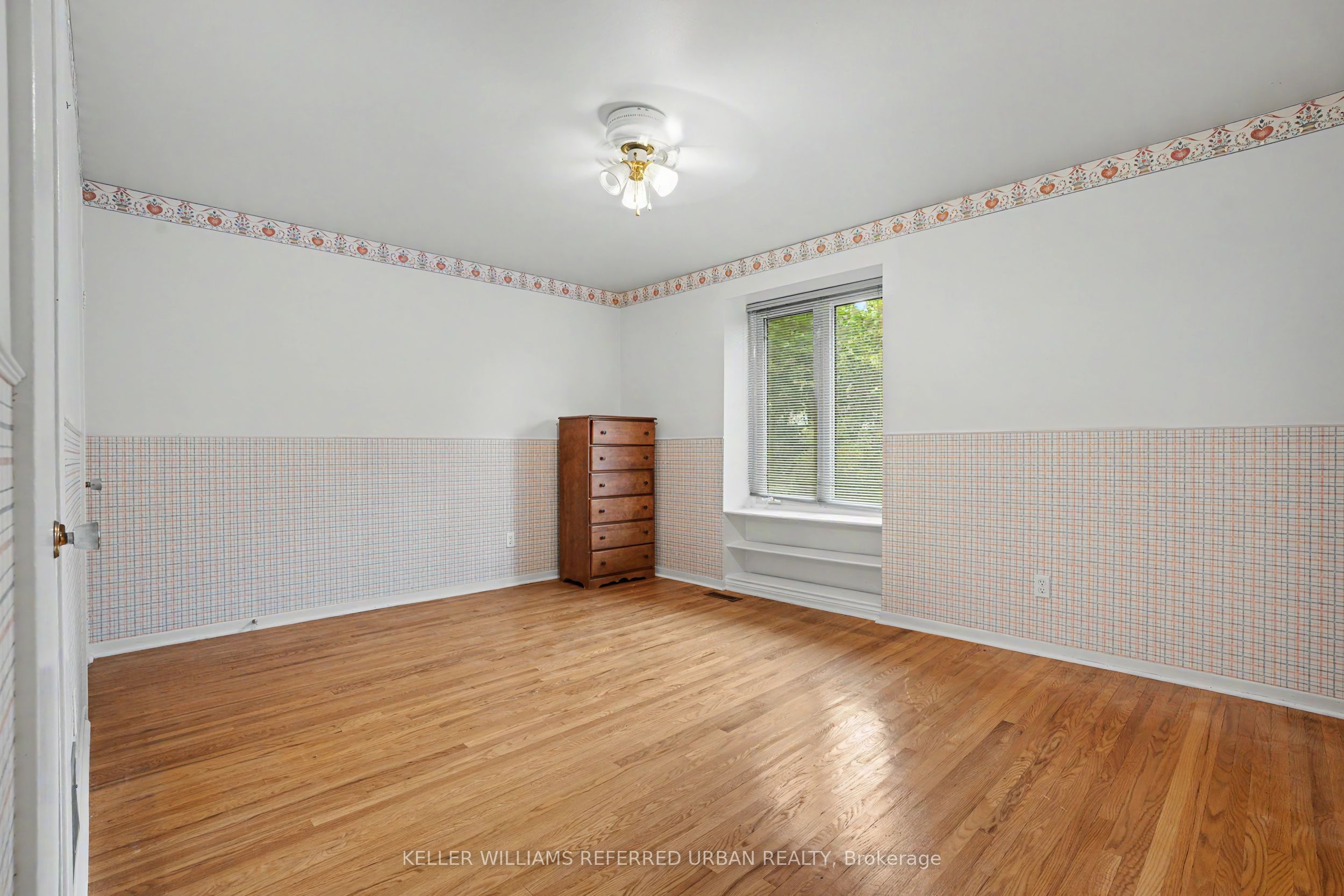 2653 Constable Road Property Photo 17