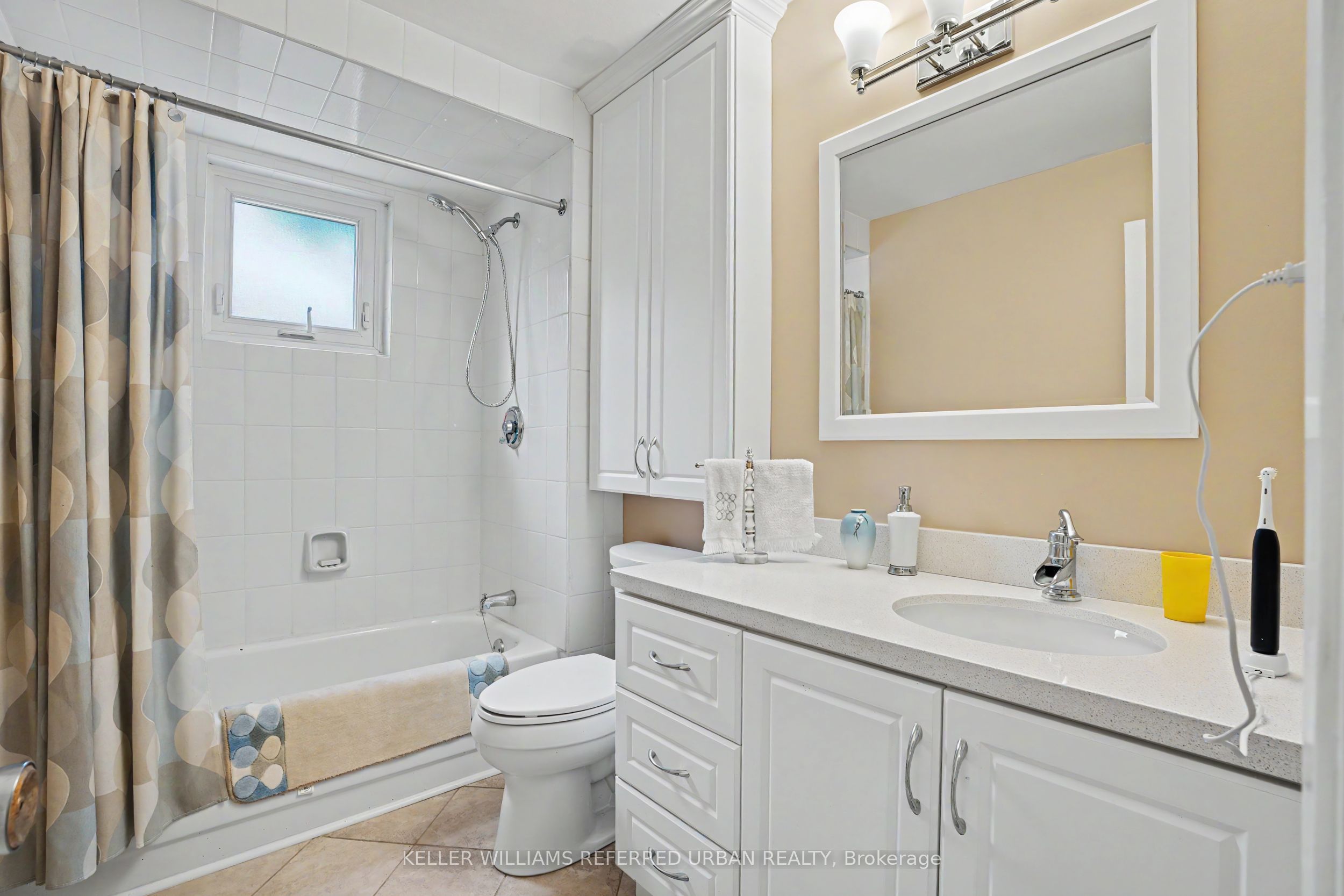 2653 Constable Road Property Photo 25