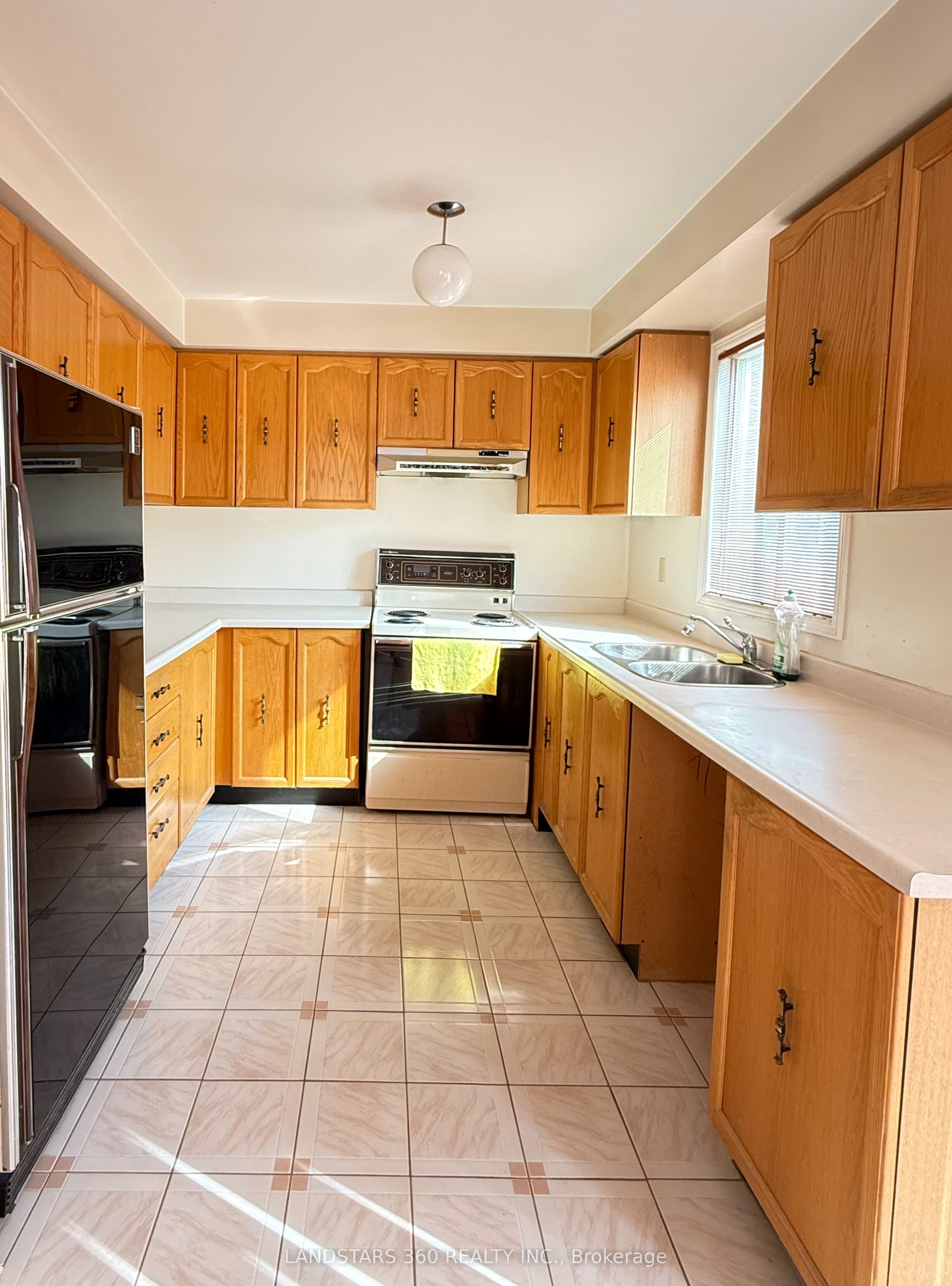 4535 Gullfoot Circle Property Photo 8
