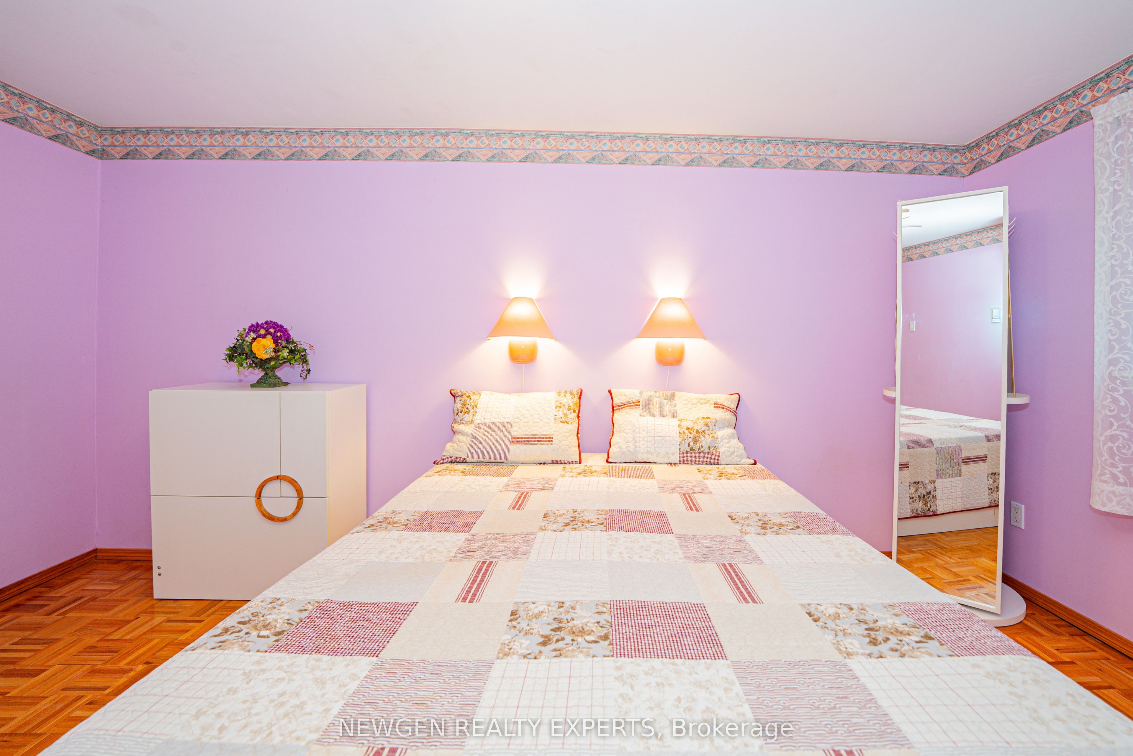 46 Dearbourne Boulevard 56 Property Photo 18
