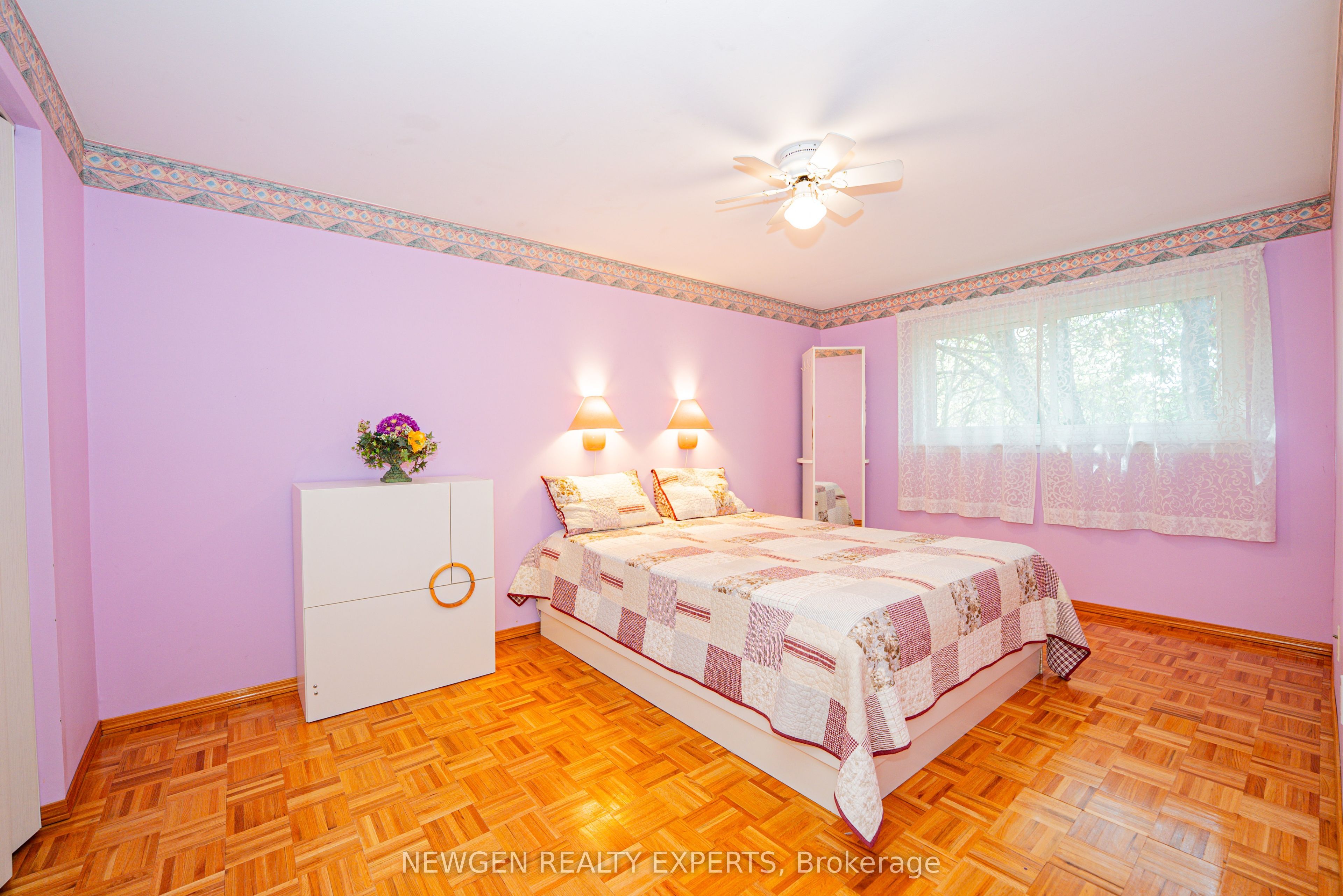 46 Dearbourne Boulevard 56 Property Photo 19