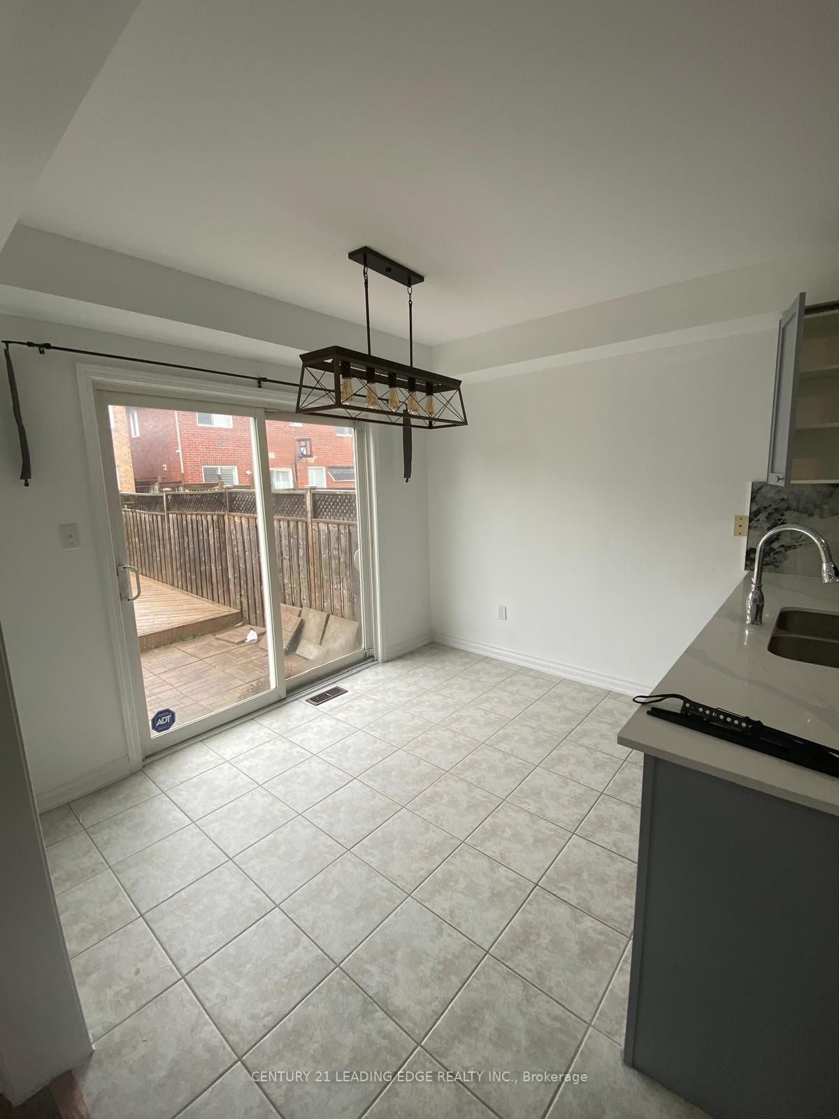 71 Jessop Drive Property Photo 16