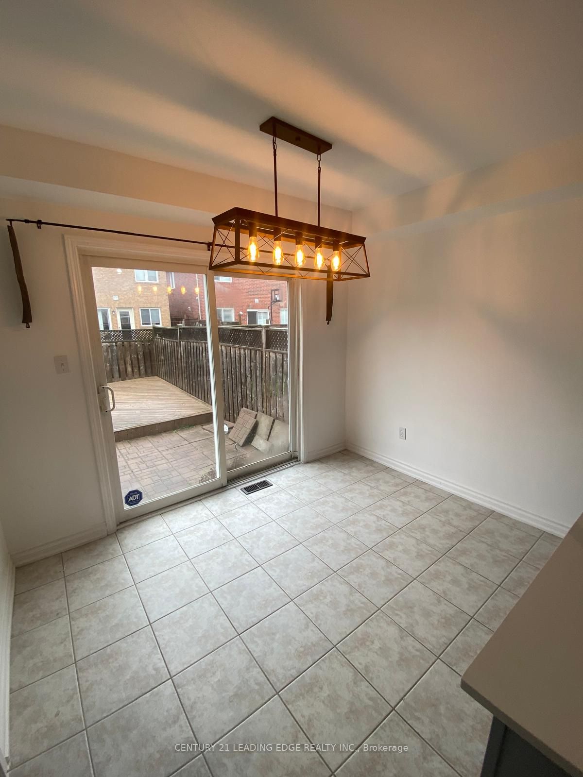 71 Jessop Drive Property Photo 18