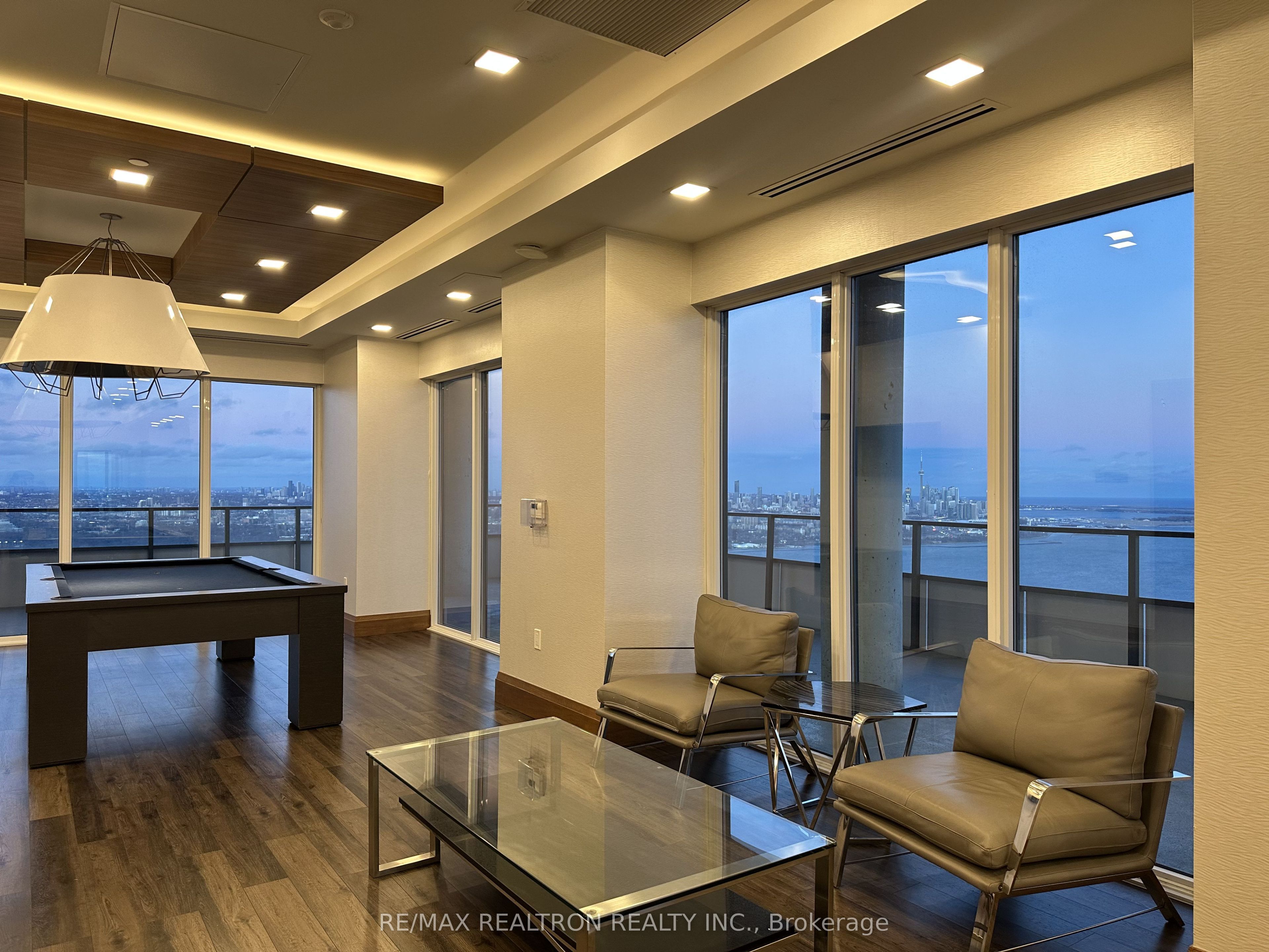 30 Shore Breeze Drive 5202 Property Photo 17
