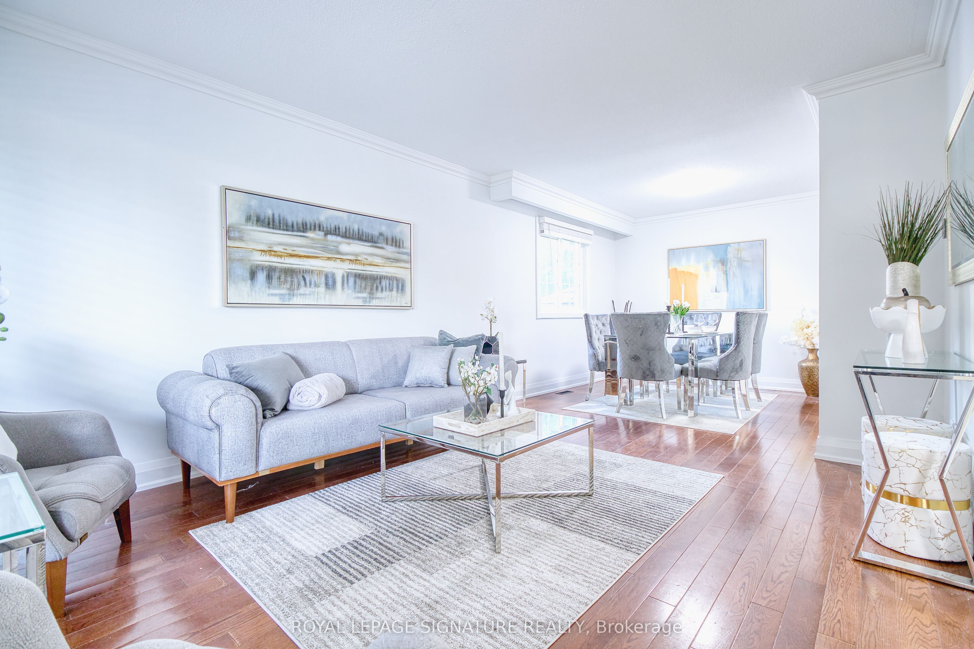 1414 Harmsworth Square Property Photo 9