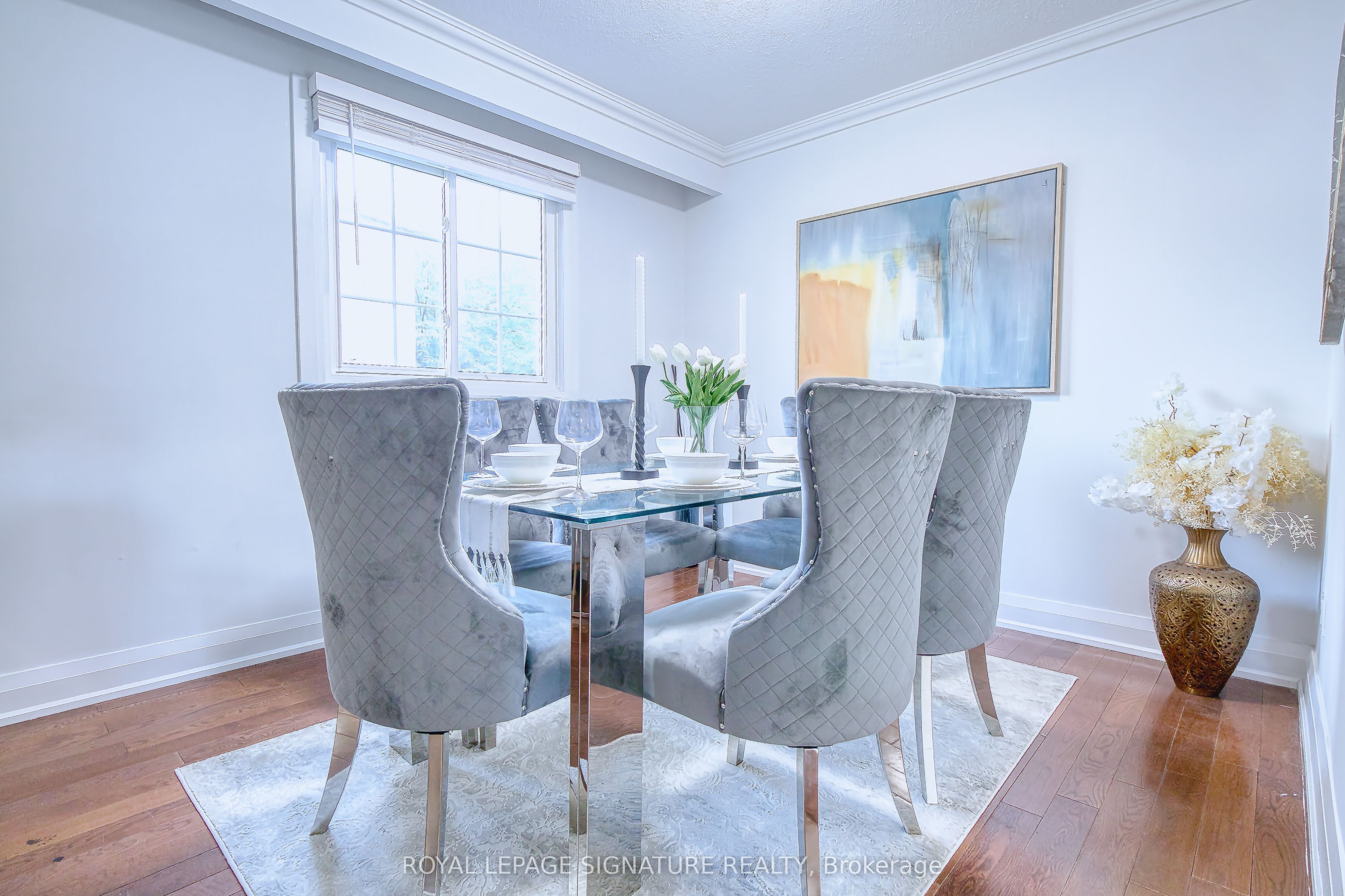 1414 Harmsworth Square Property Photo 12