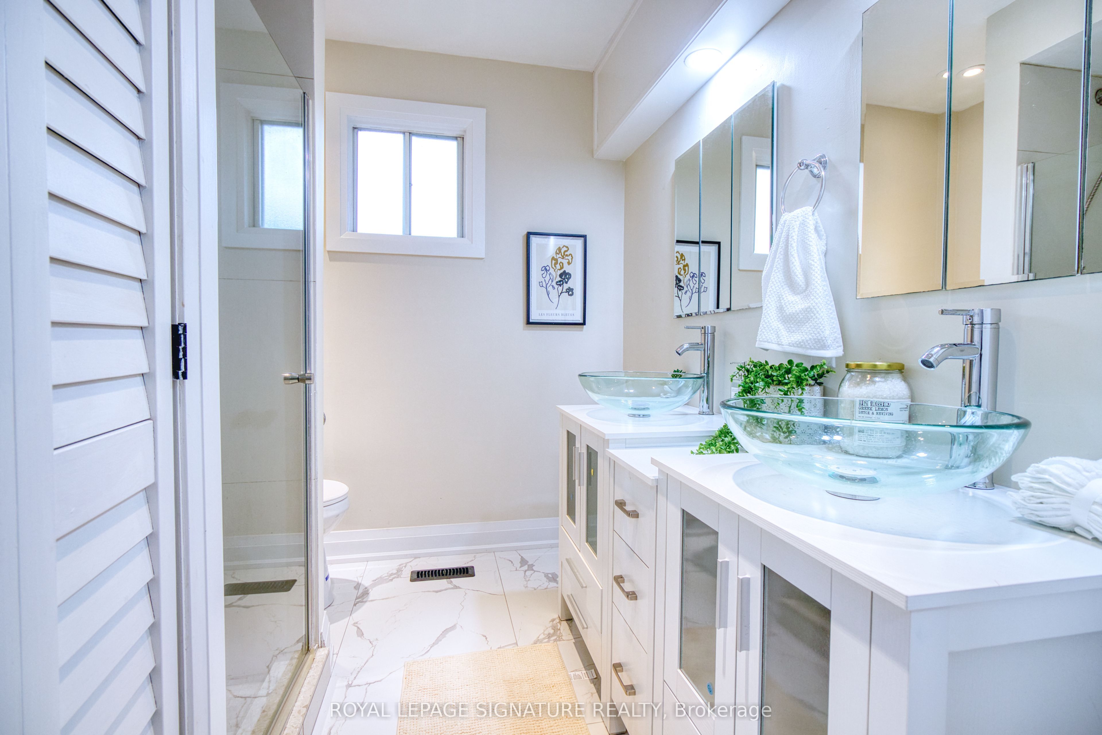 1414 Harmsworth Square Property Photo 31