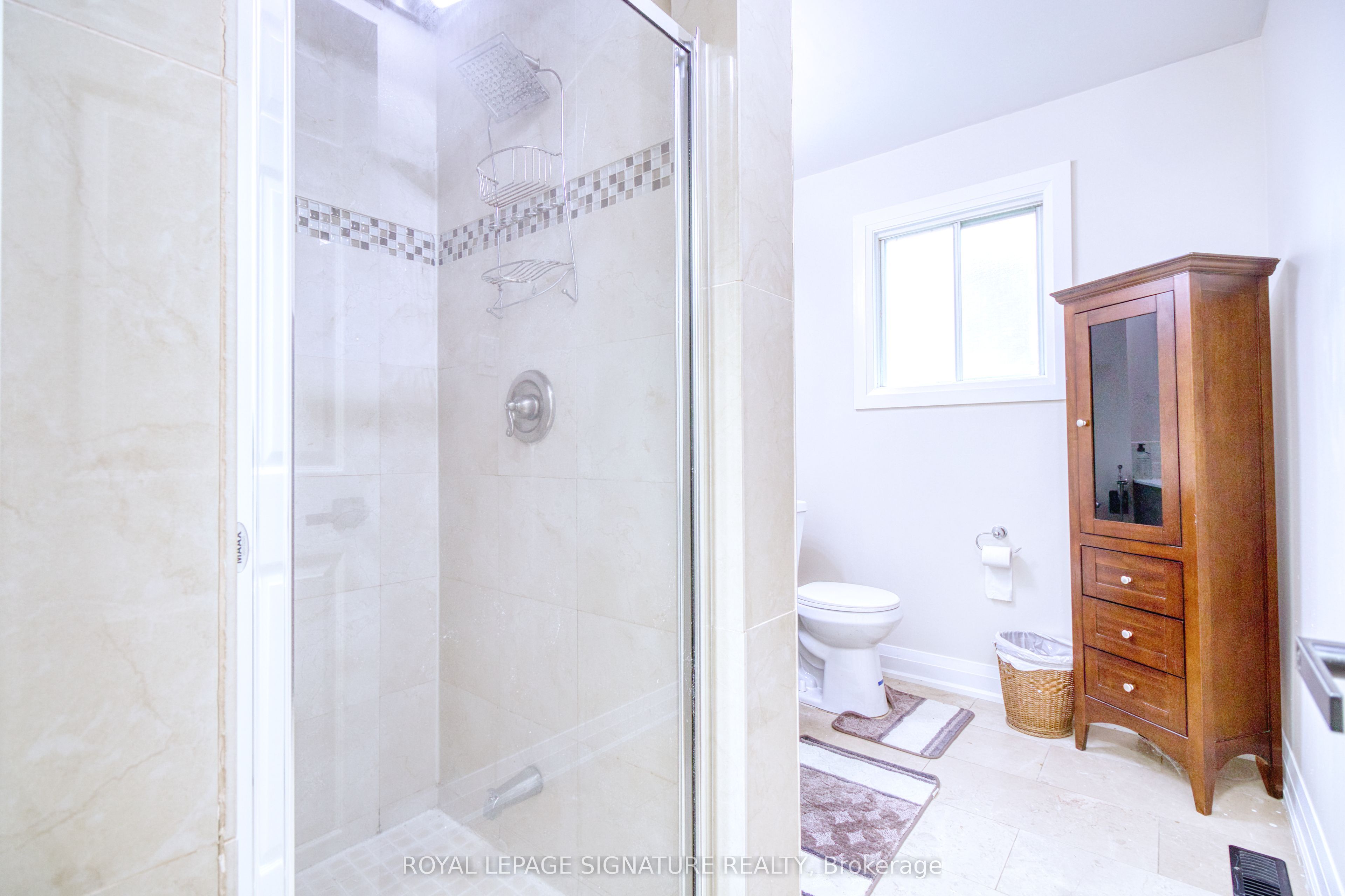 1414 Harmsworth Square Property Photo 50