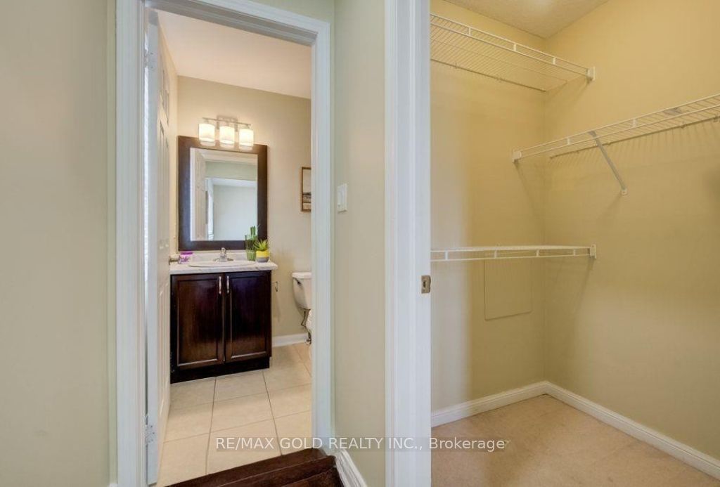 688 Hepburn Road Property Photo 24