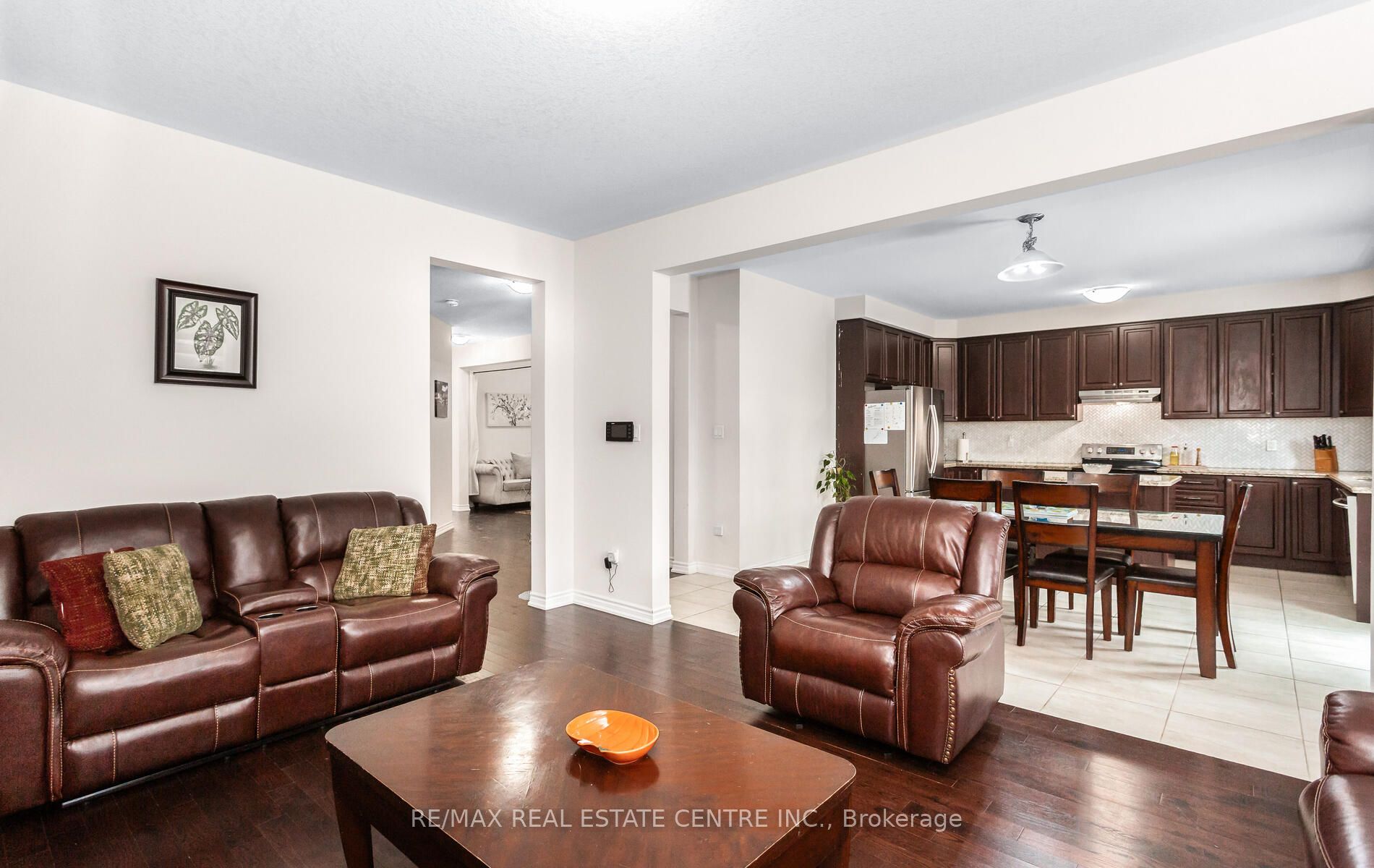 49 Bucksaw Street Property Photo 13
