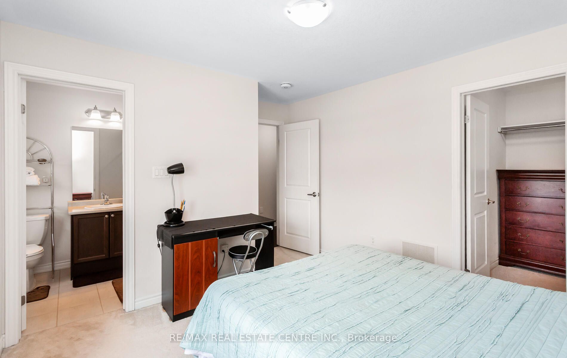 49 Bucksaw Street Property Photo 32