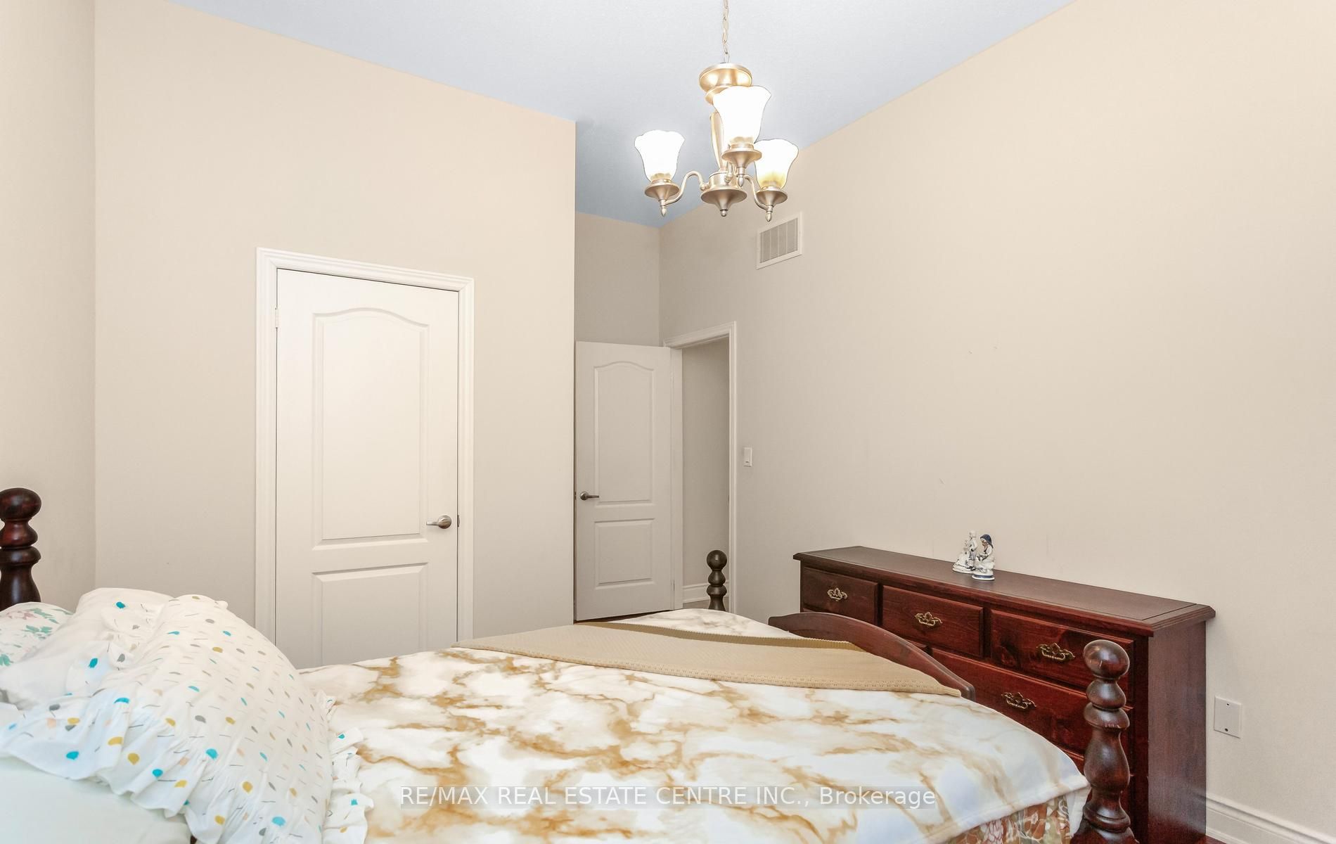 15 Concorde Drive Property Photo 40