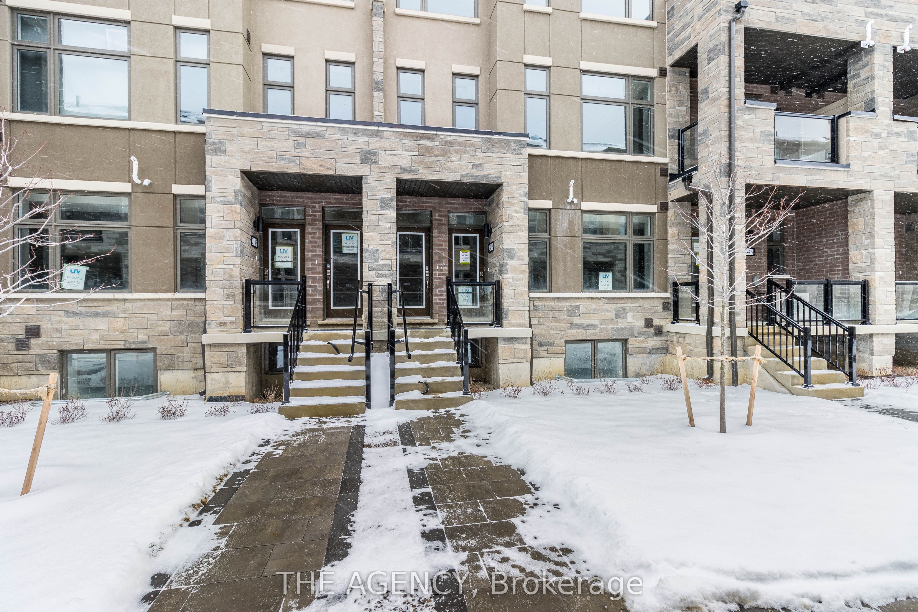 45 Fieldridge Crescent 24 Property Photo 2