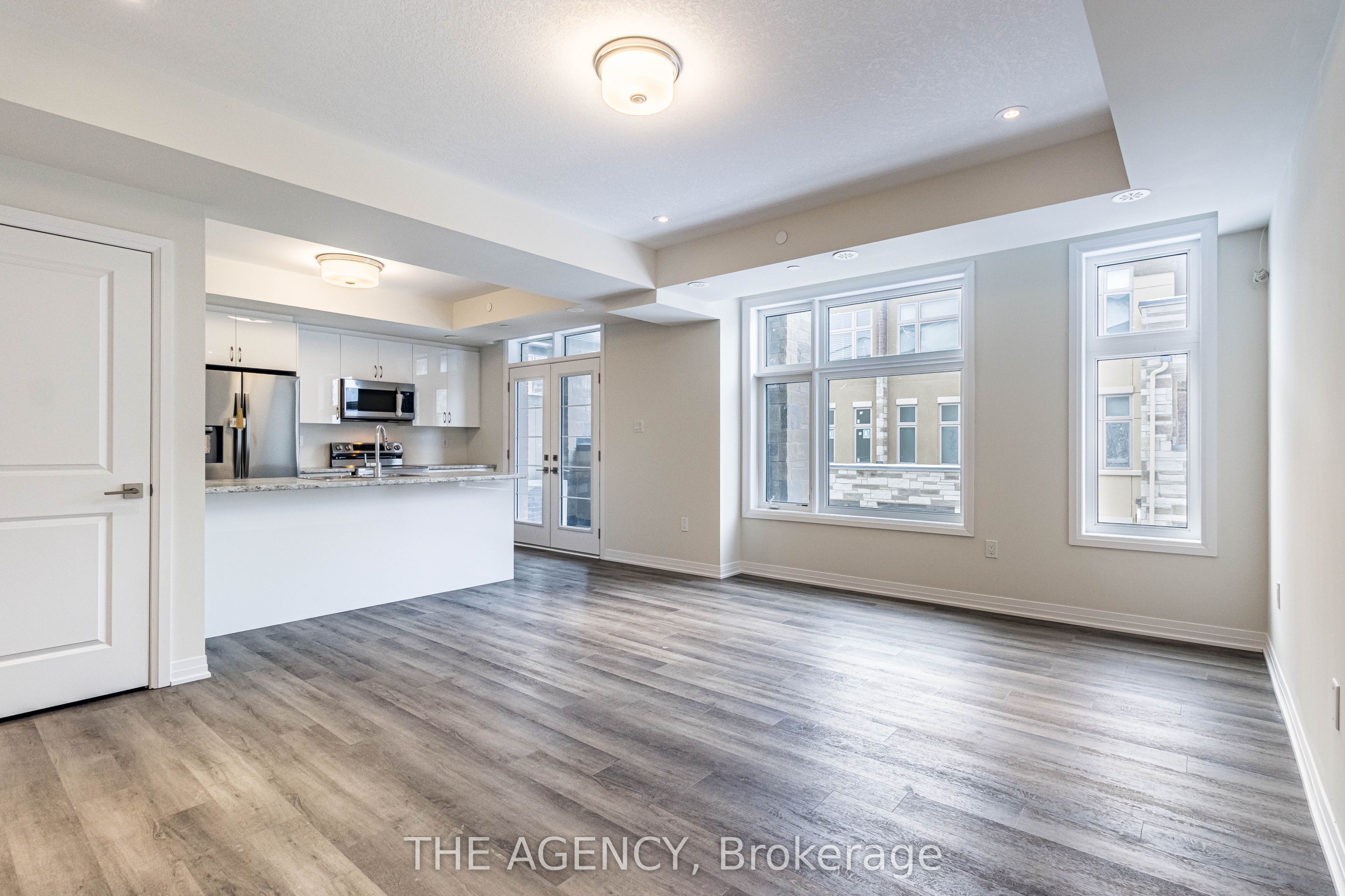 45 Fieldridge Crescent 24 Property Photo 7