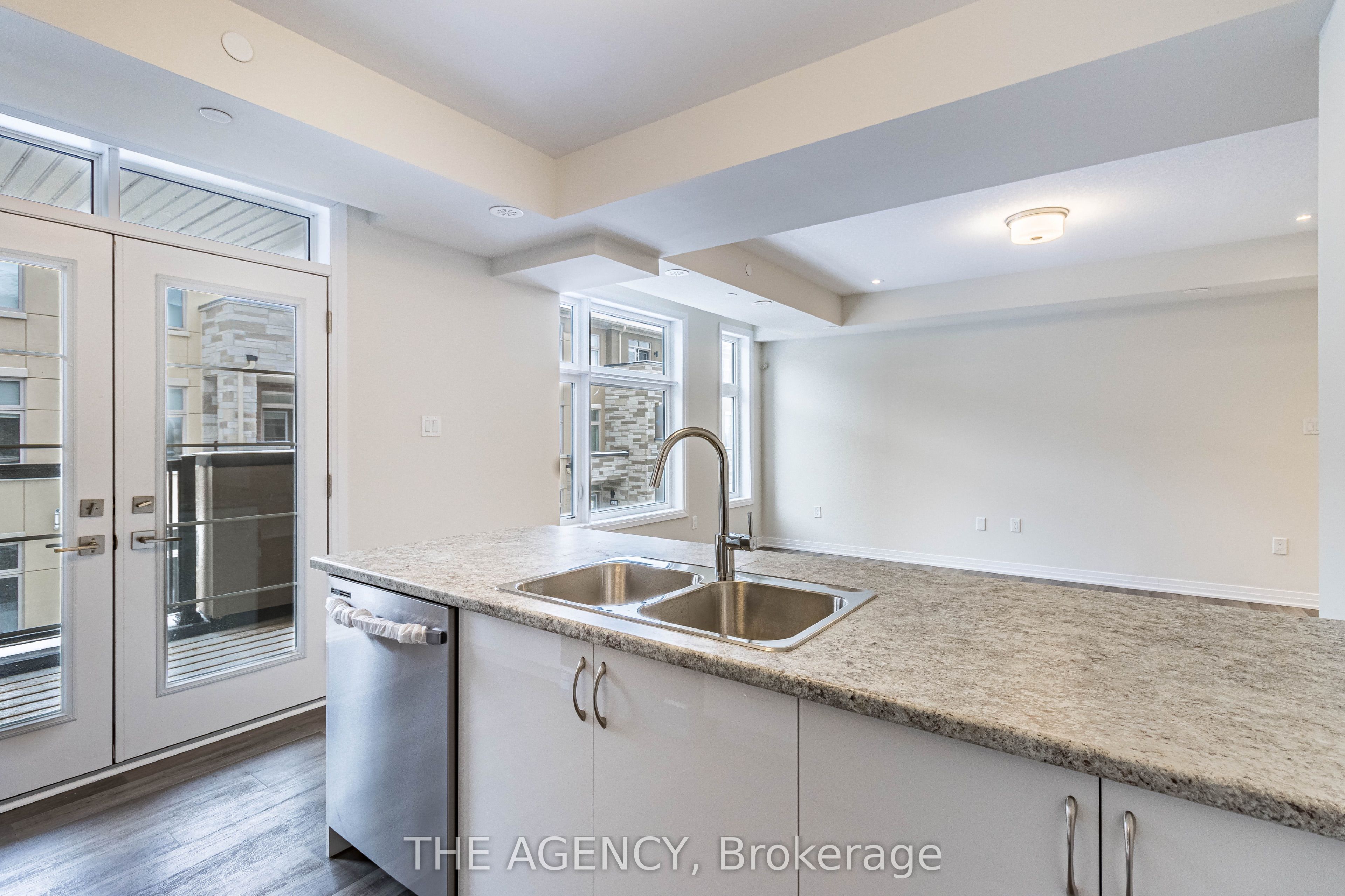 45 Fieldridge Crescent 24 Property Photo 12