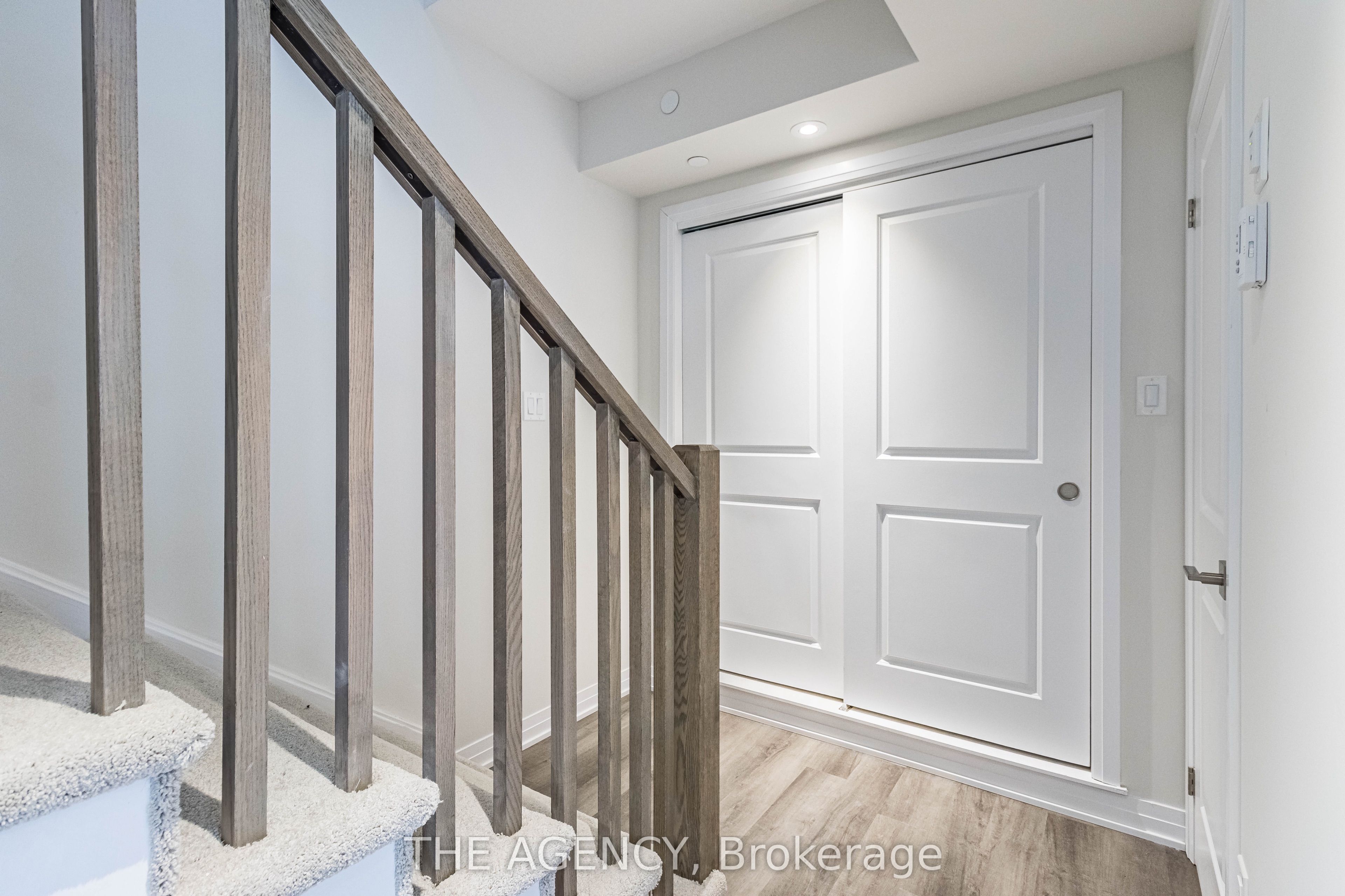 45 Fieldridge Crescent 24 Property Photo 16