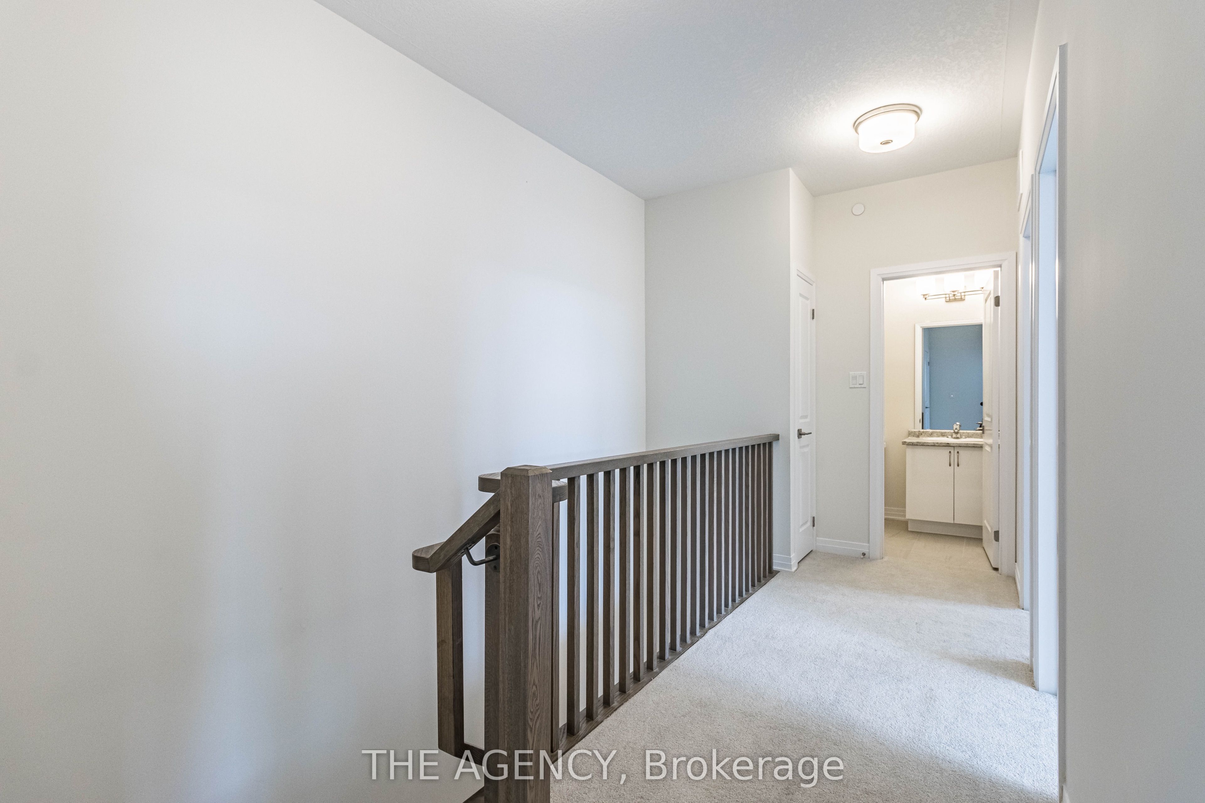 45 Fieldridge Crescent 24 Property Photo 30