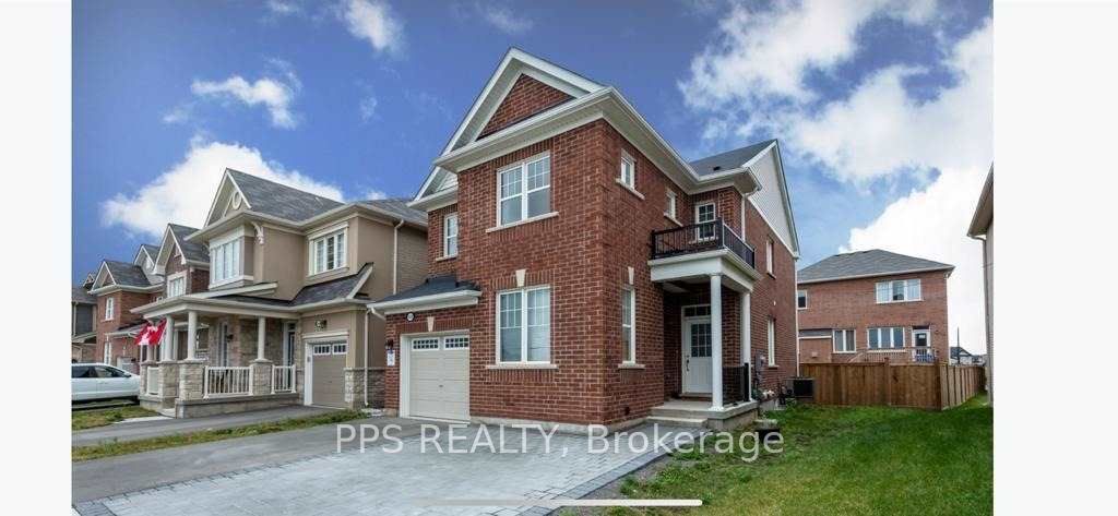 1429 Leger Way N Property Photo 2