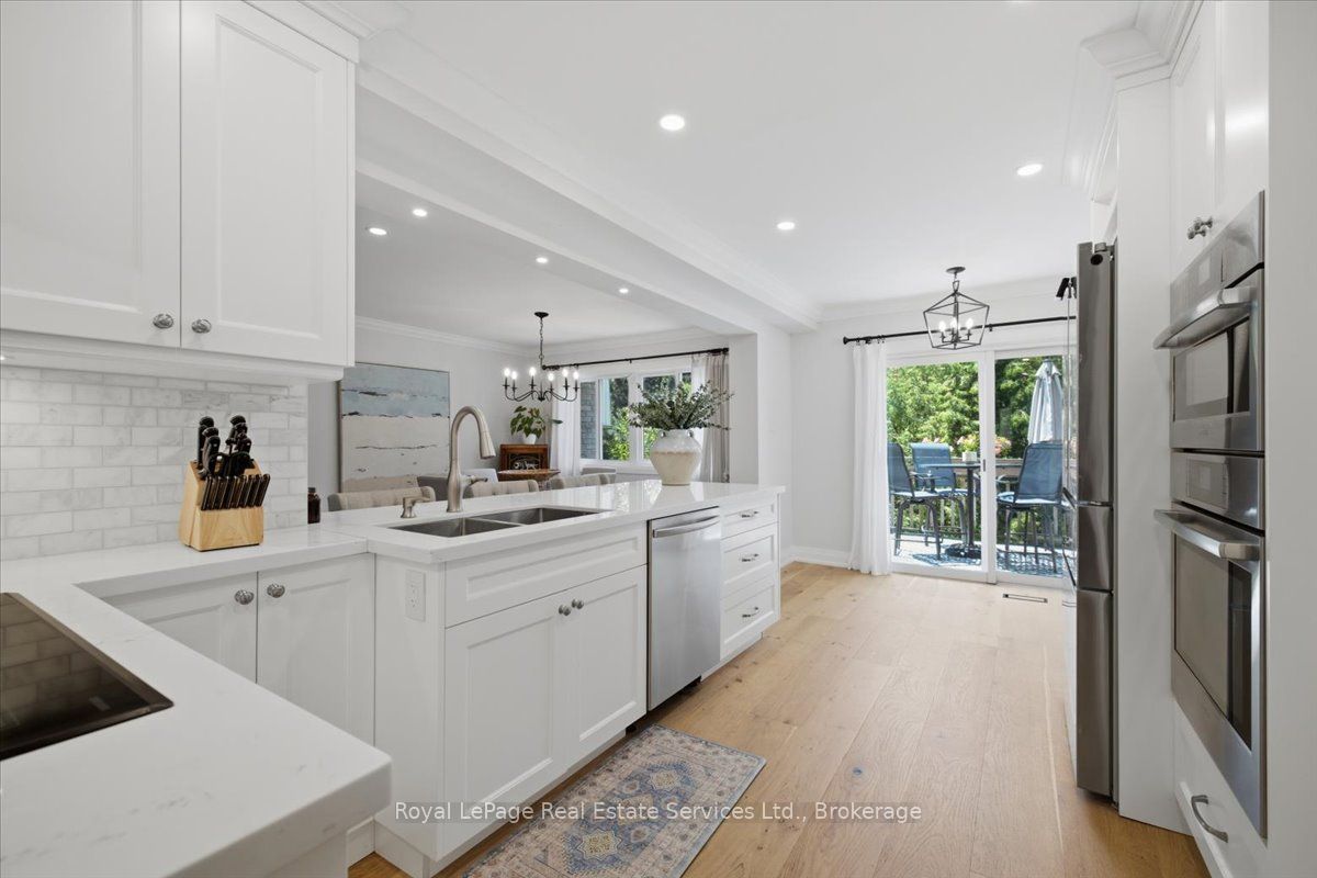 2120 Marine Drive 5 Property Photo 10