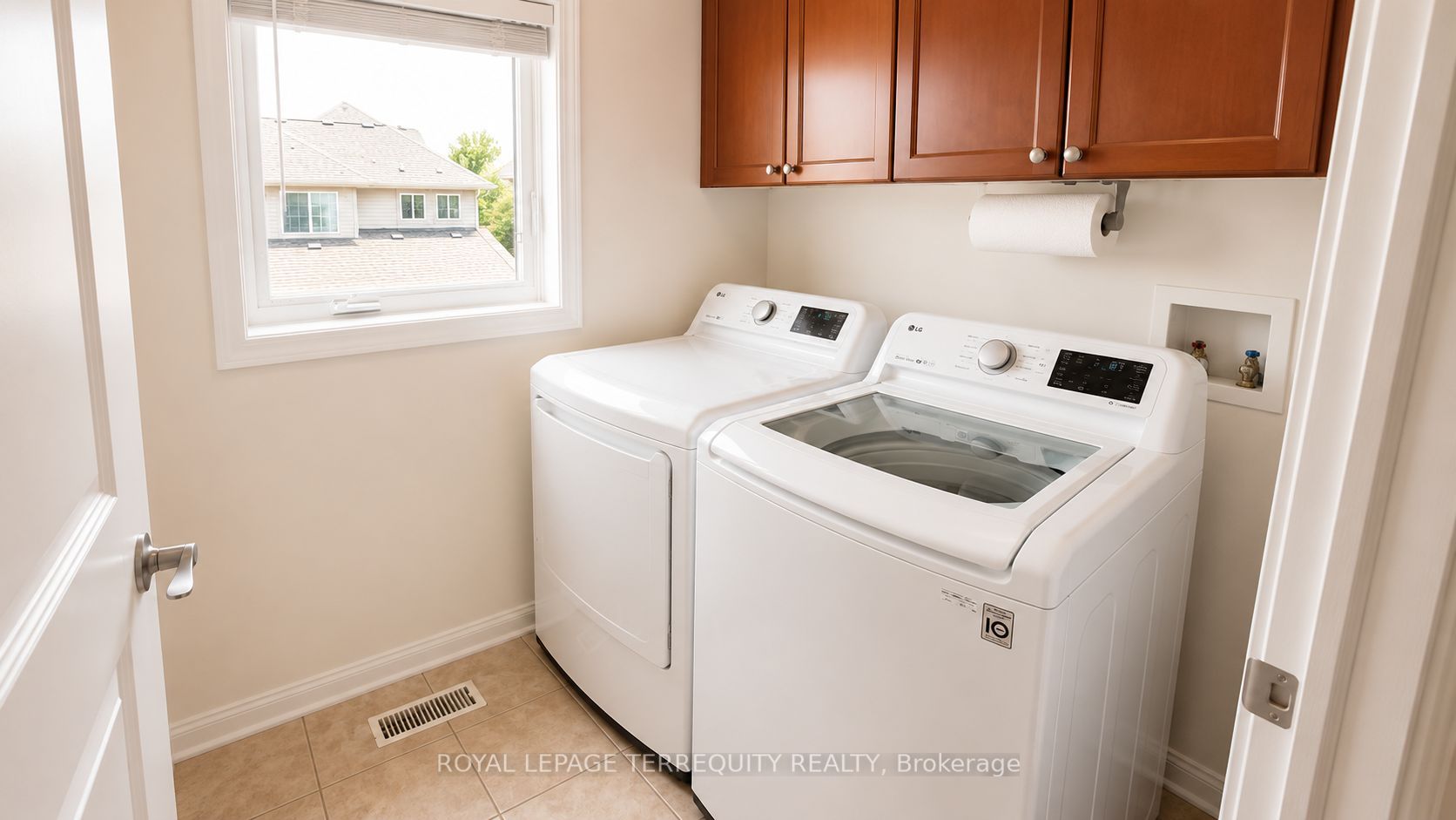 2223 Jillian Lane Property Photo 17