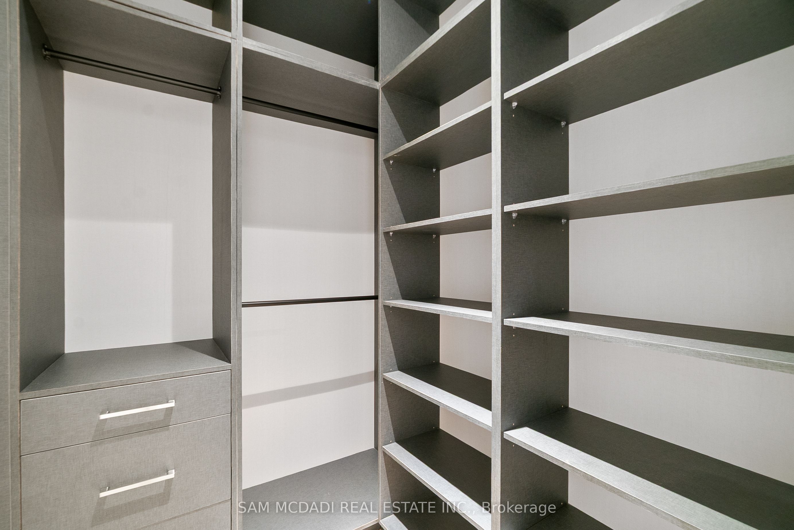 84 Pebbleridge Place Property Photo 24
